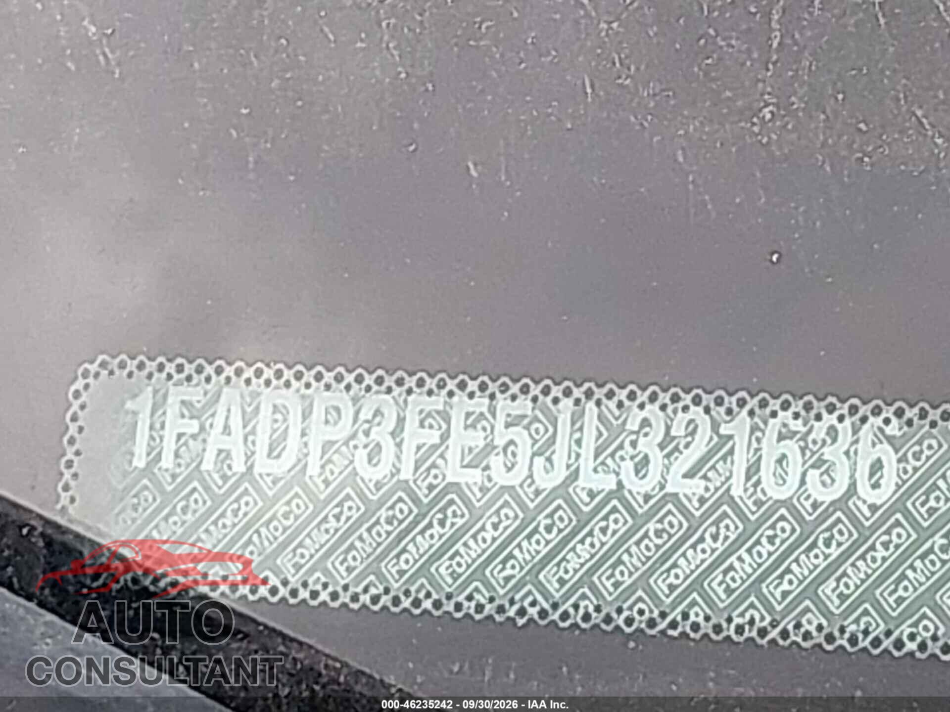 FORD FOCUS 2018 - 1FADP3FE5JL321636