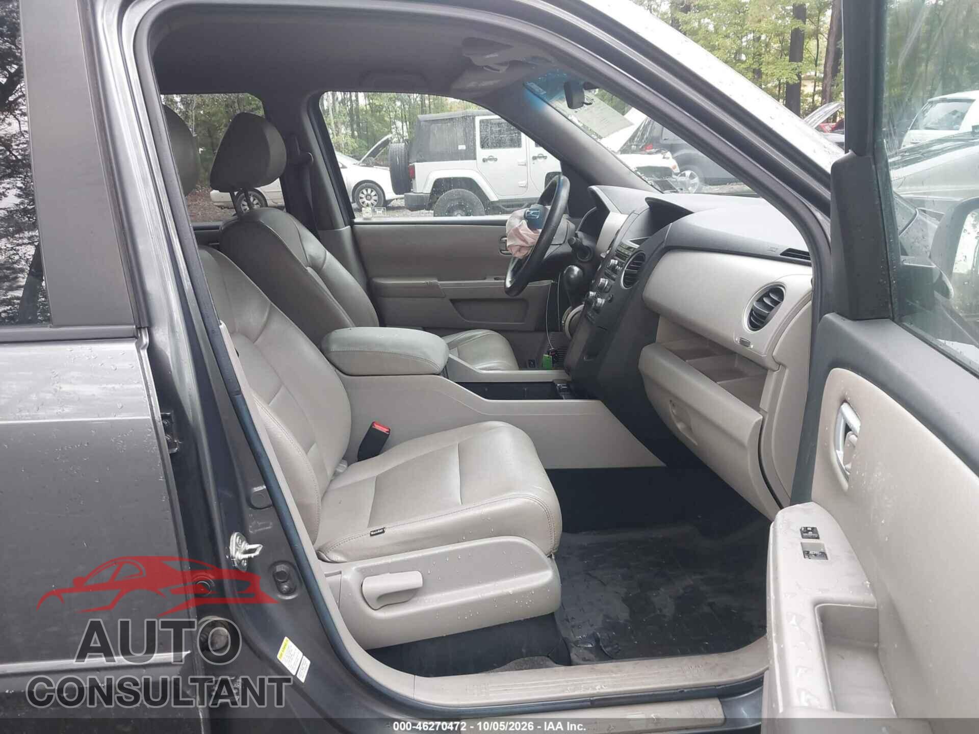HONDA PILOT 2012 - 5FNYF4H45CB009122