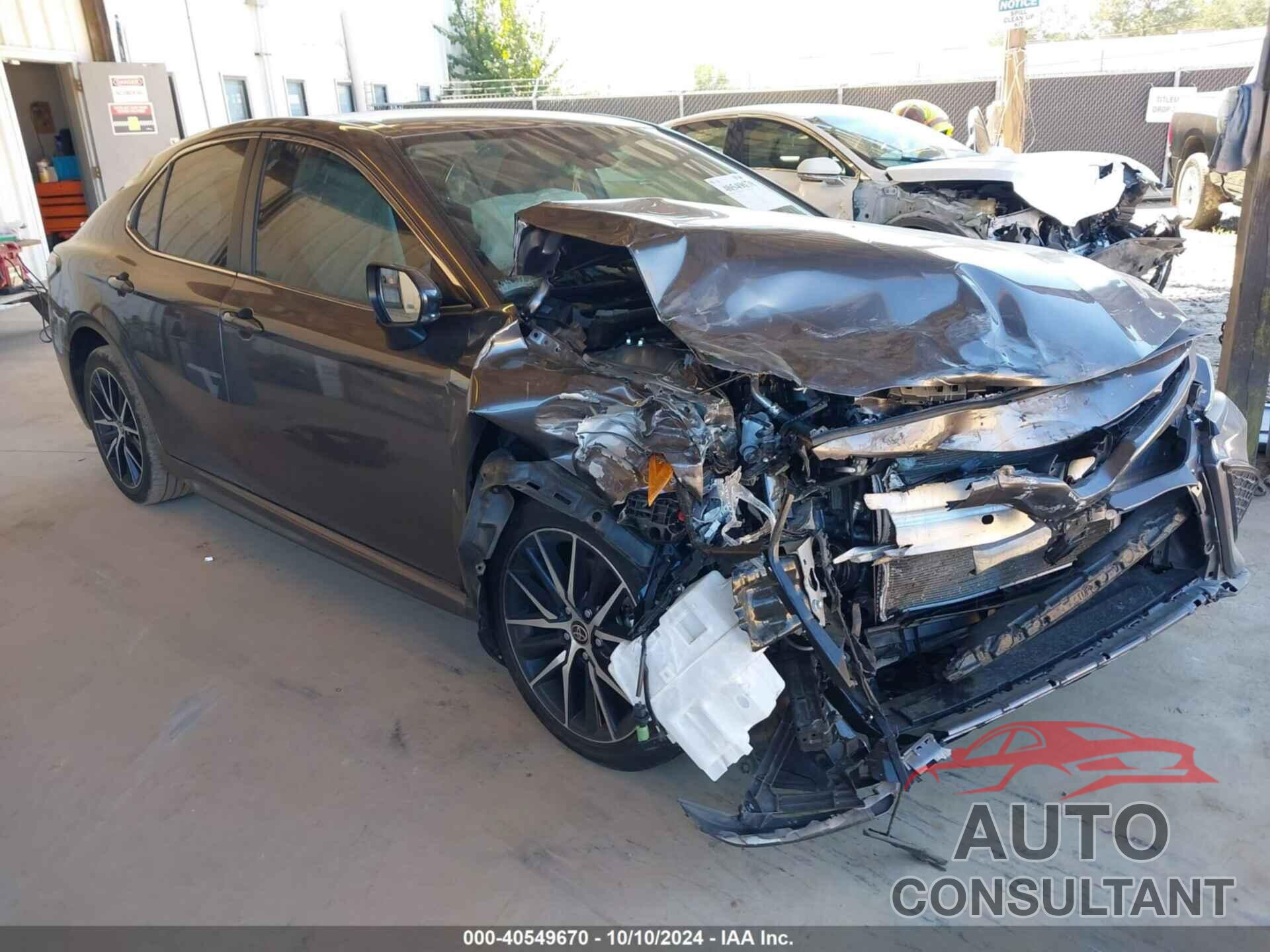 TOYOTA CAMRY 2023 - 4T1G11AK5PU811888