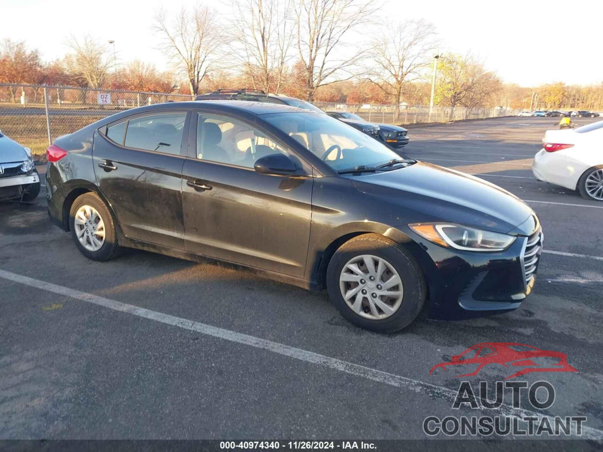 HYUNDAI ELANTRA 2018 - 5NPD74LF3JH399138