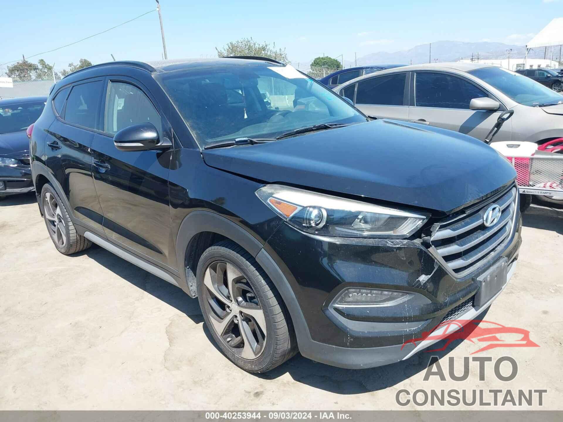 HYUNDAI TUCSON 2017 - KM8J33A27HU569635