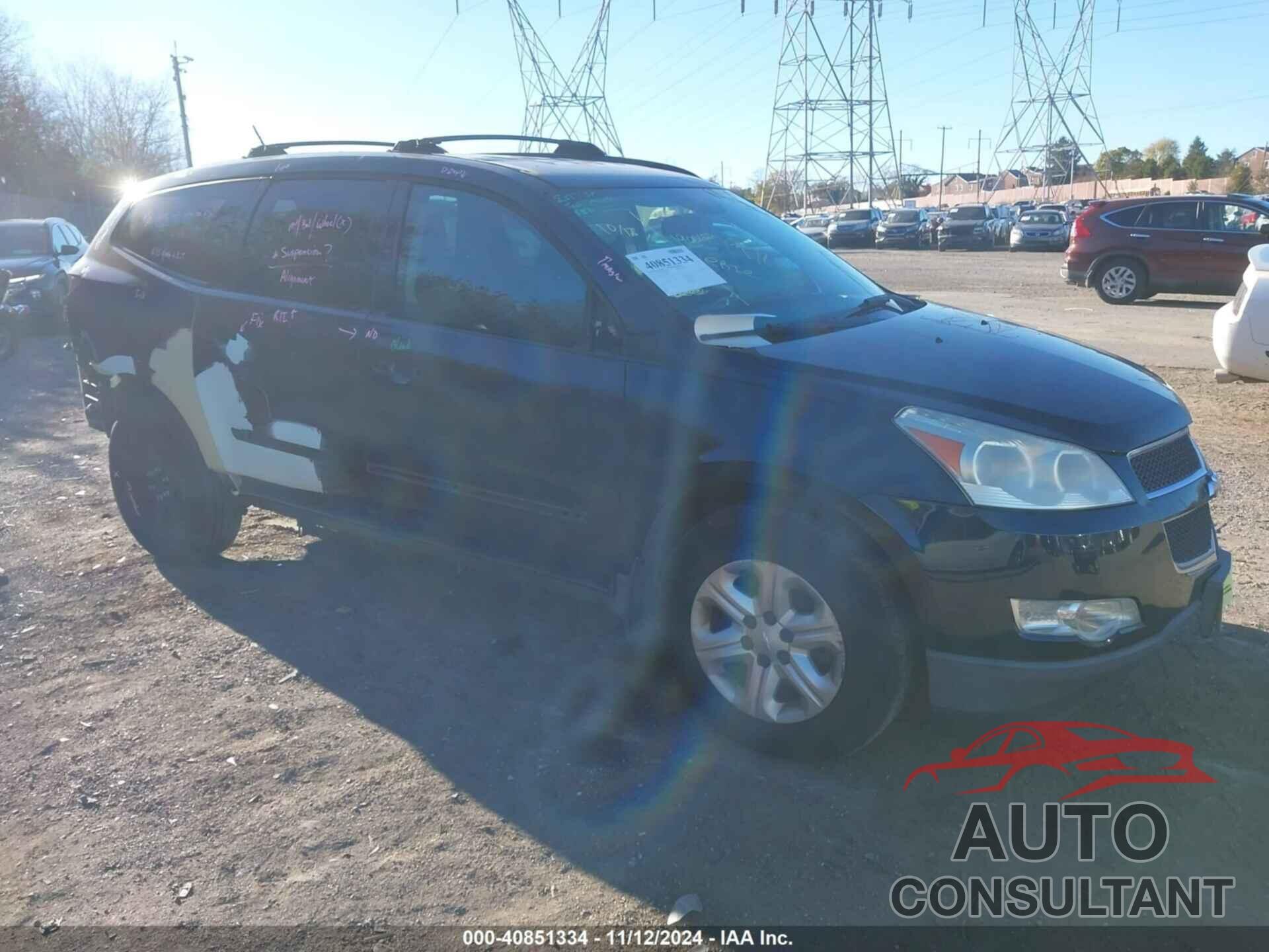 CHEVROLET TRAVERSE 2011 - 1GNKRFED7BJ390807