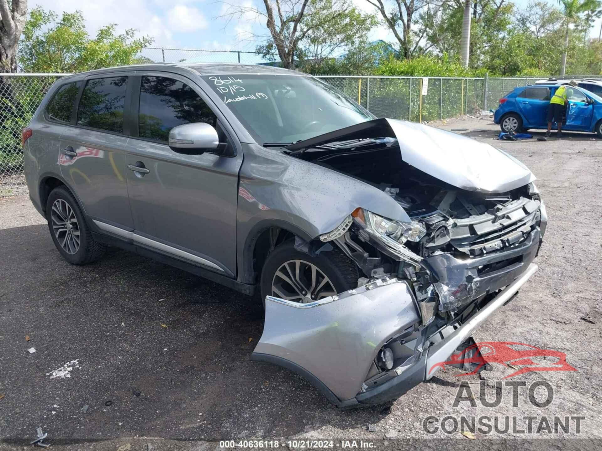 MITSUBISHI OUTLANDER 2017 - JA4AD3A38HZ038614