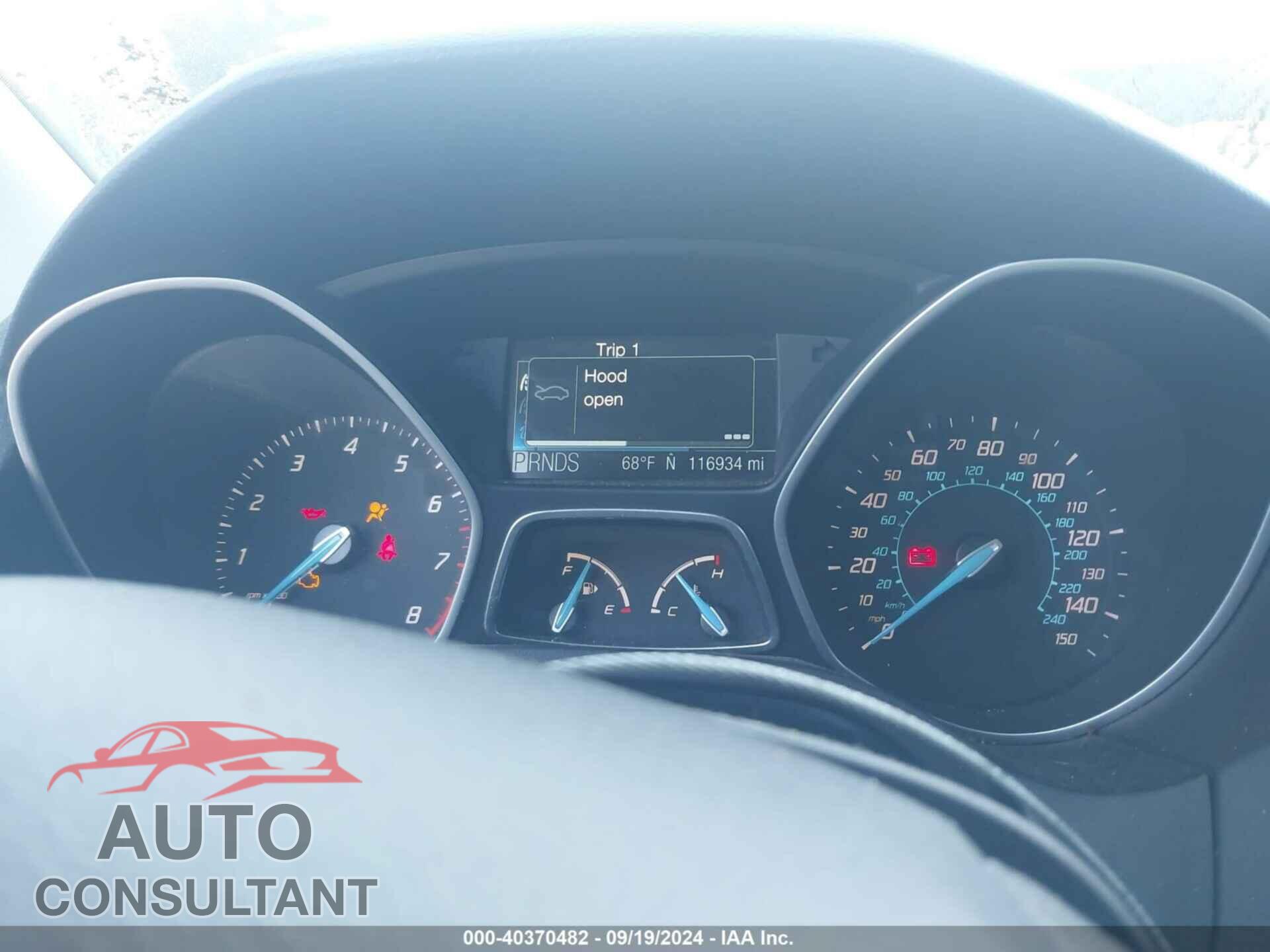 FORD FOCUS 2012 - 1FAHP3M28CL332630