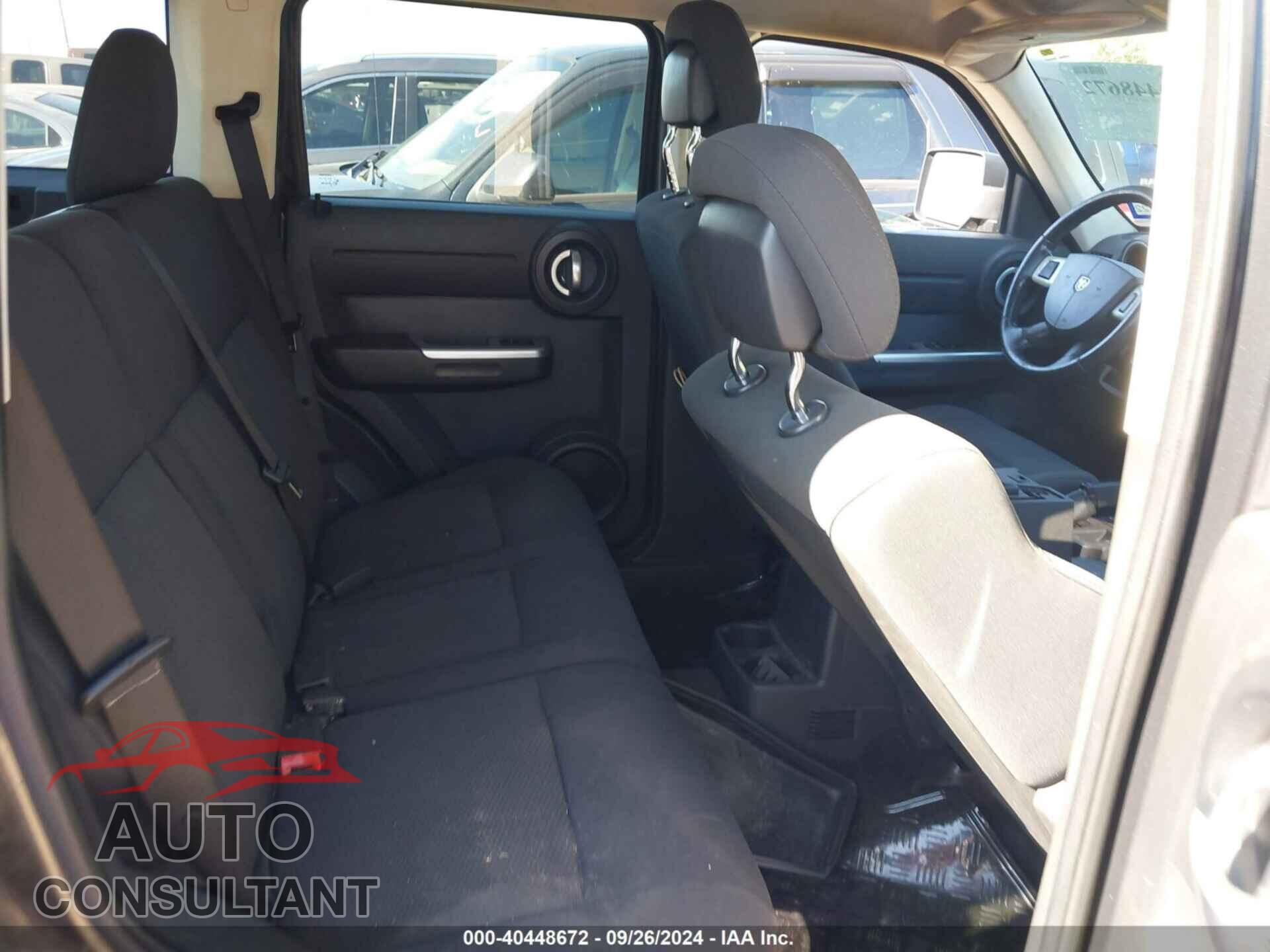 DODGE NITRO 2011 - 1D4PT5GK7BW561308