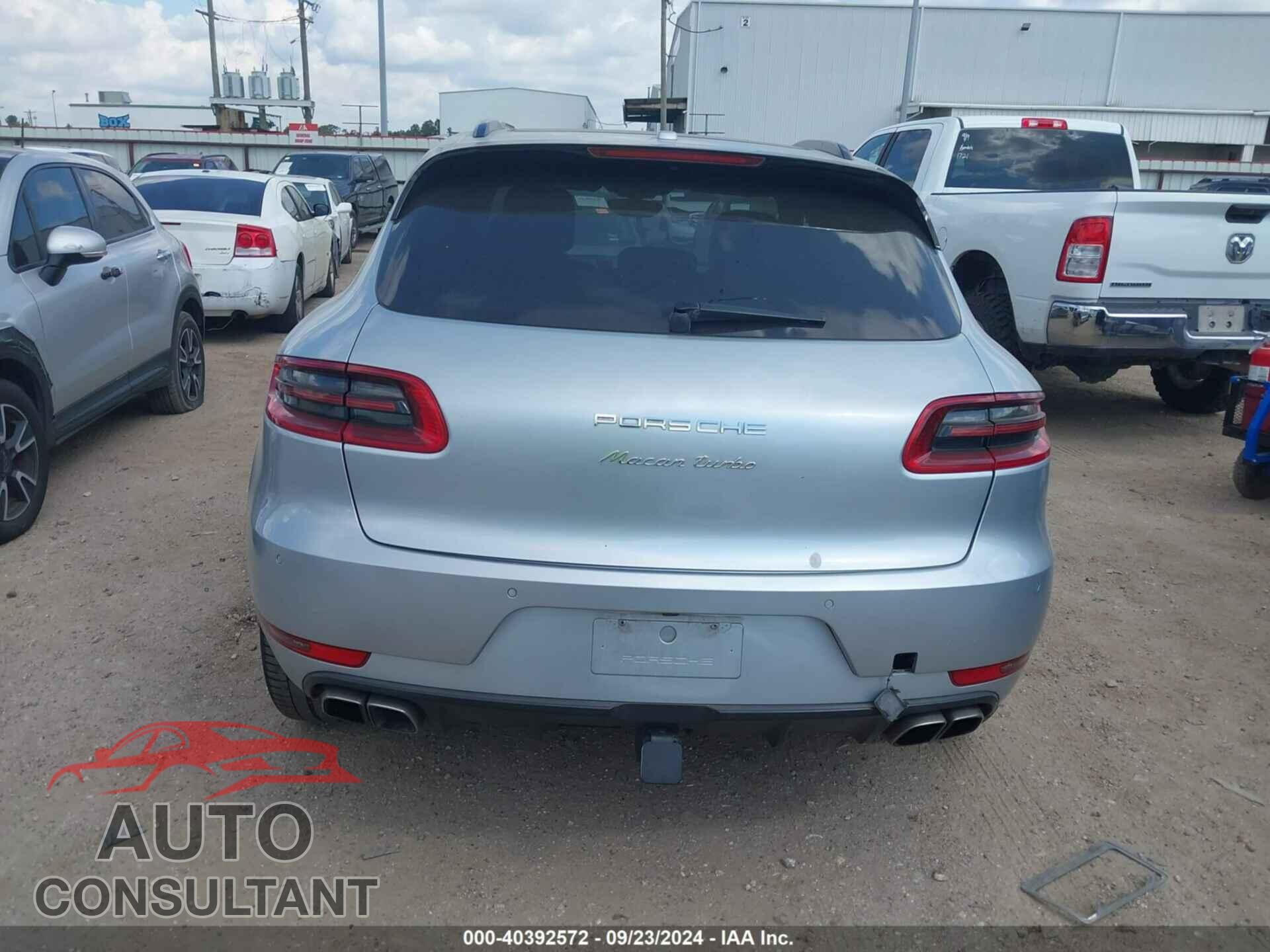 PORSCHE MACAN 2016 - WP1AF2A56GLB91813