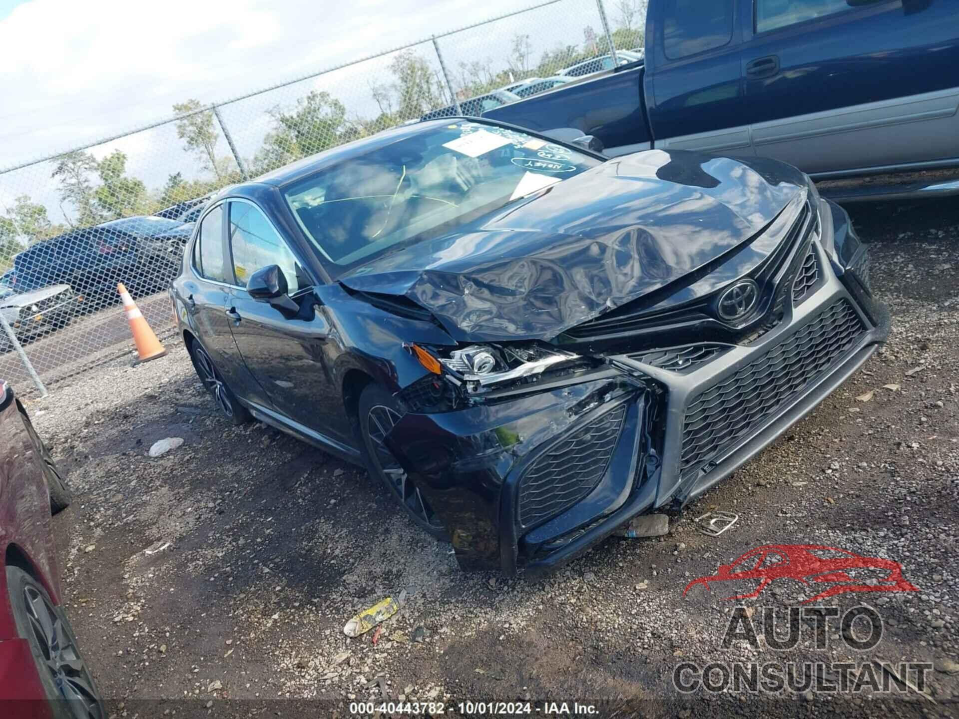 TOYOTA CAMRY 2022 - 4T1G11BK9NU054103