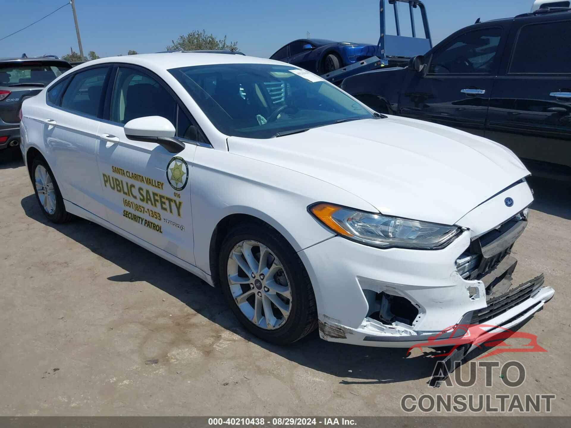 FORD FUSION HYBRID 2019 - 3FA6P0LU6KR174541