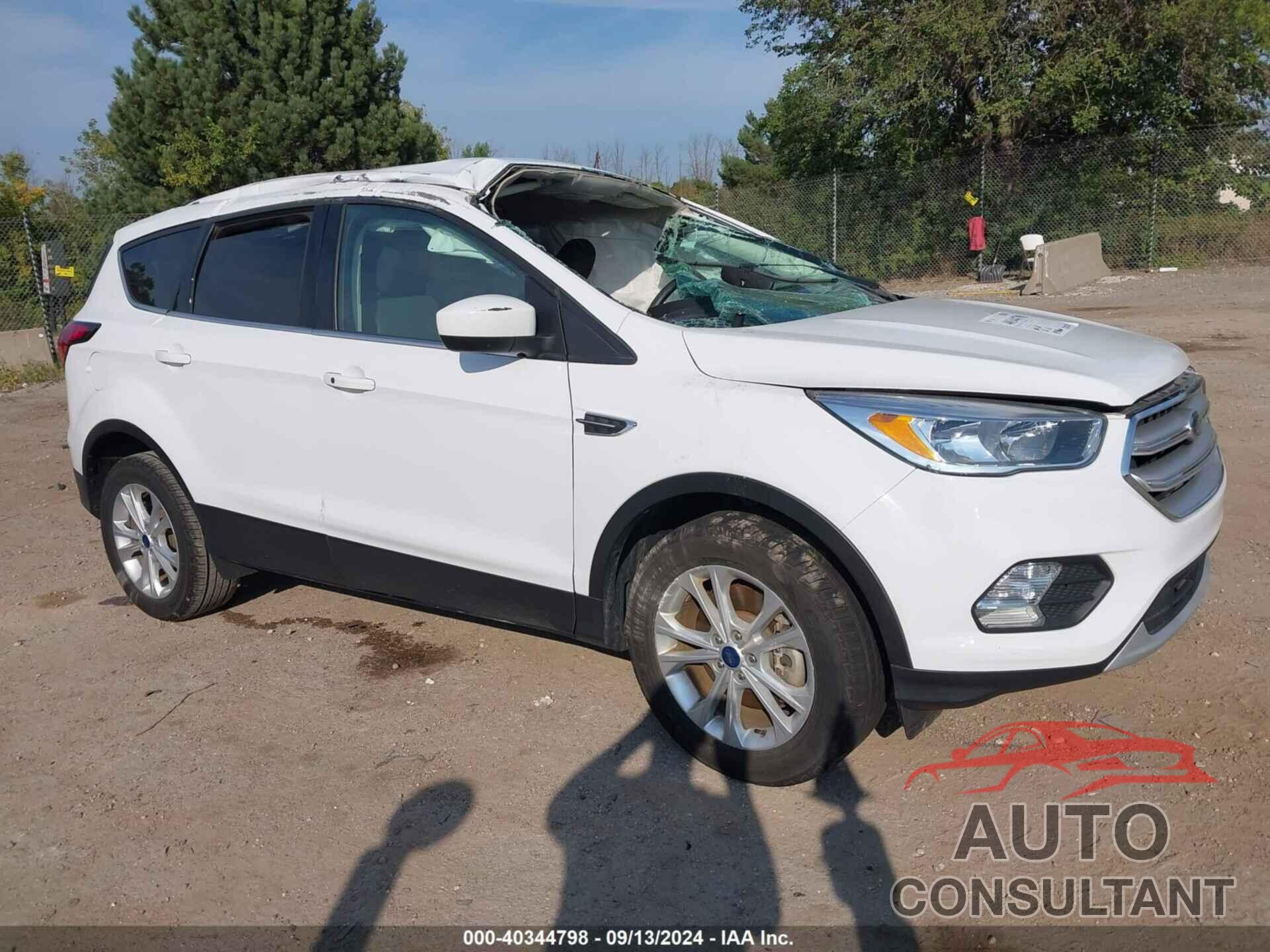 FORD ESCAPE 2019 - 1FMCU0G96KUB34234
