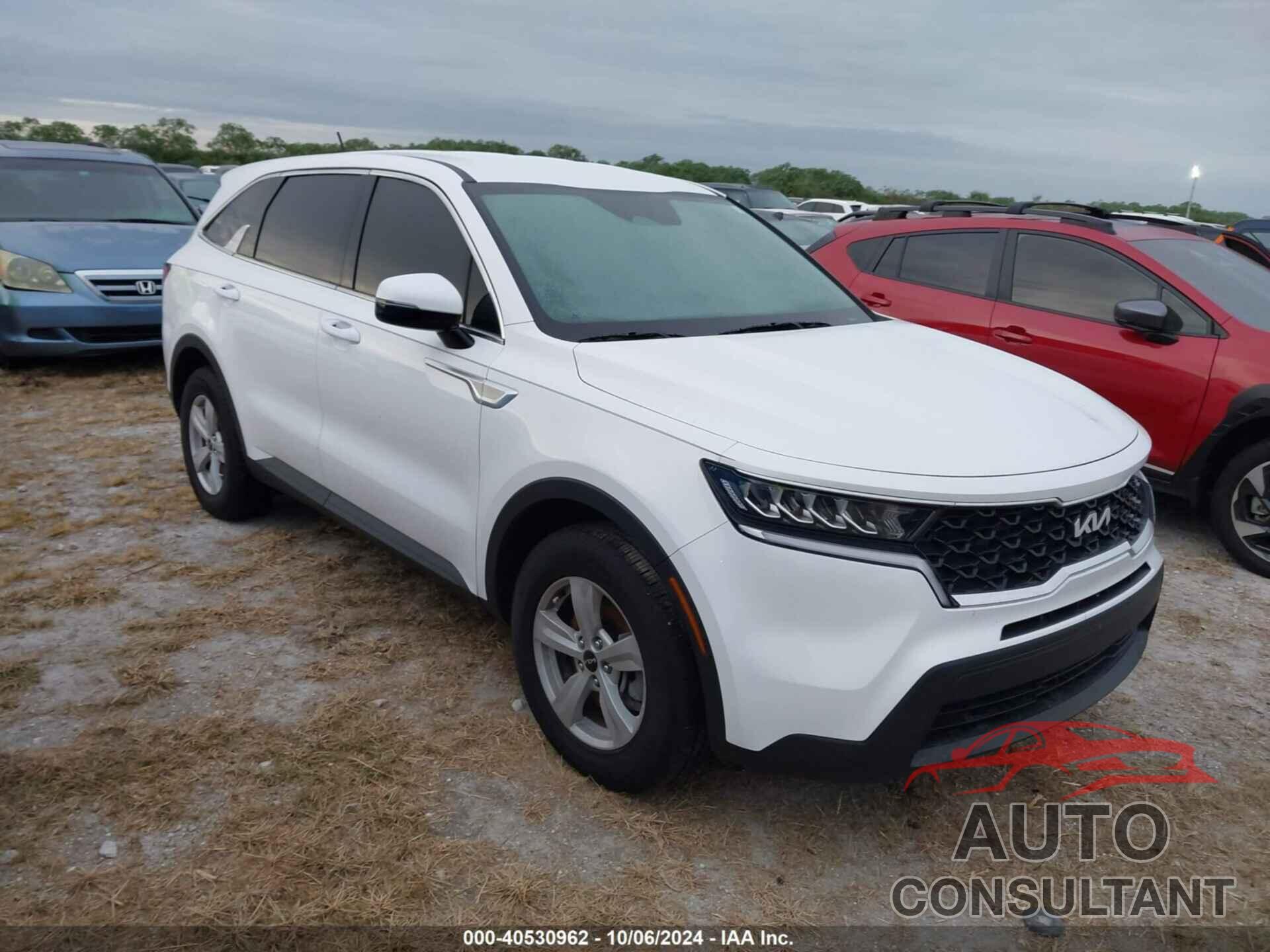 KIA SORENTO 2023 - 5XYRG4LC5PG168124