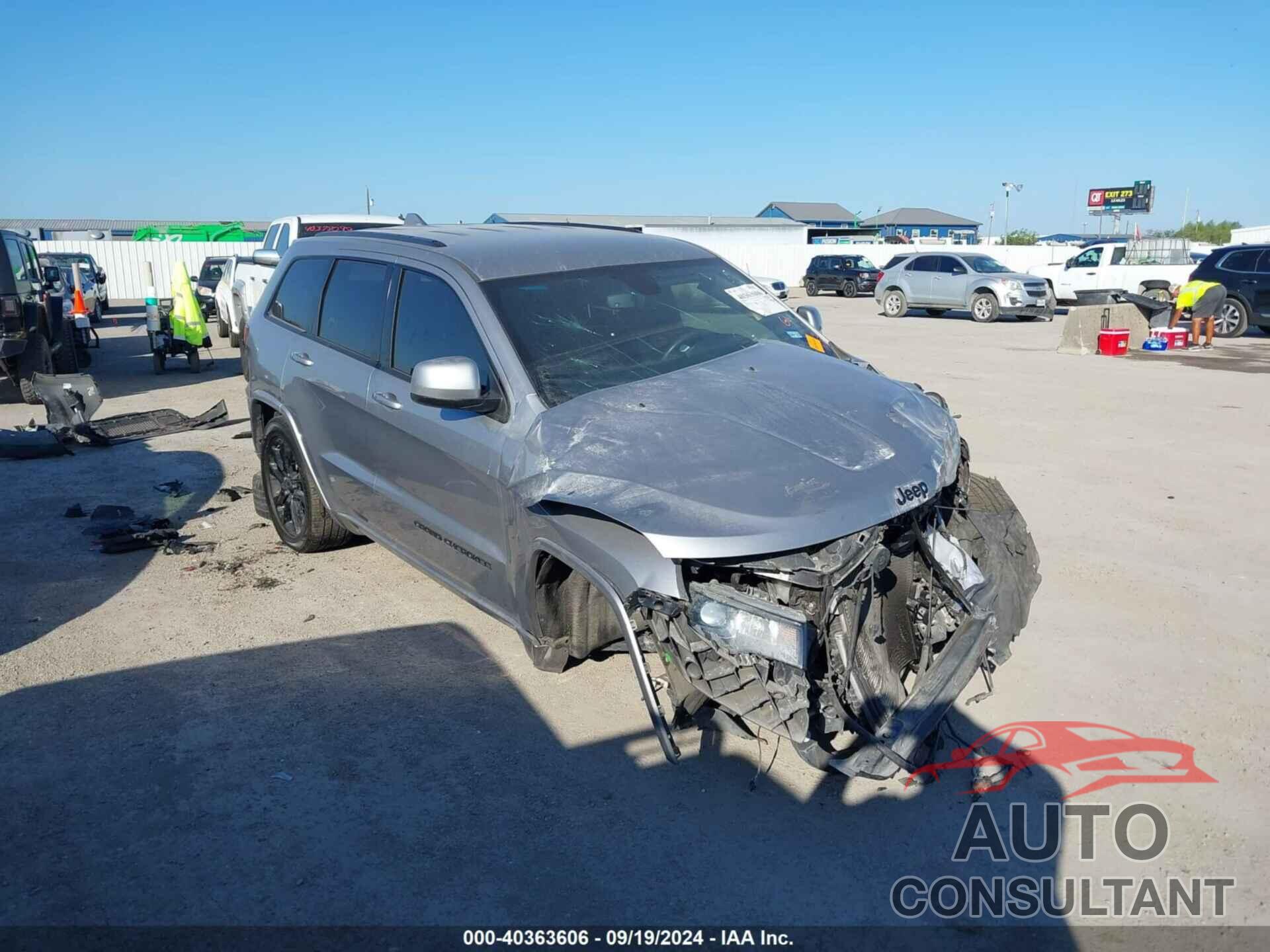JEEP GRAND CHEROKEE 2019 - 1C4RJEAG4KC602611