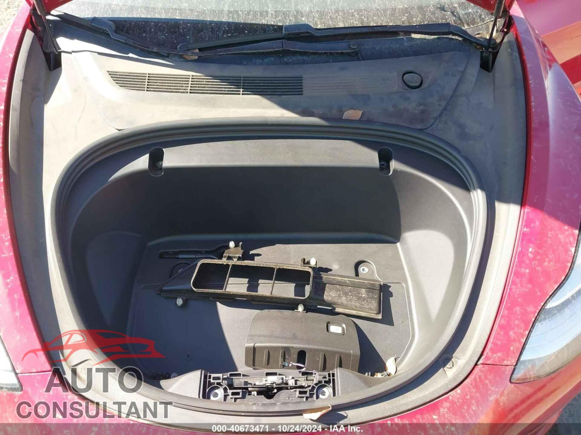 TESLA MODEL 3 2020 - 5YJ3E1EA0LF718708