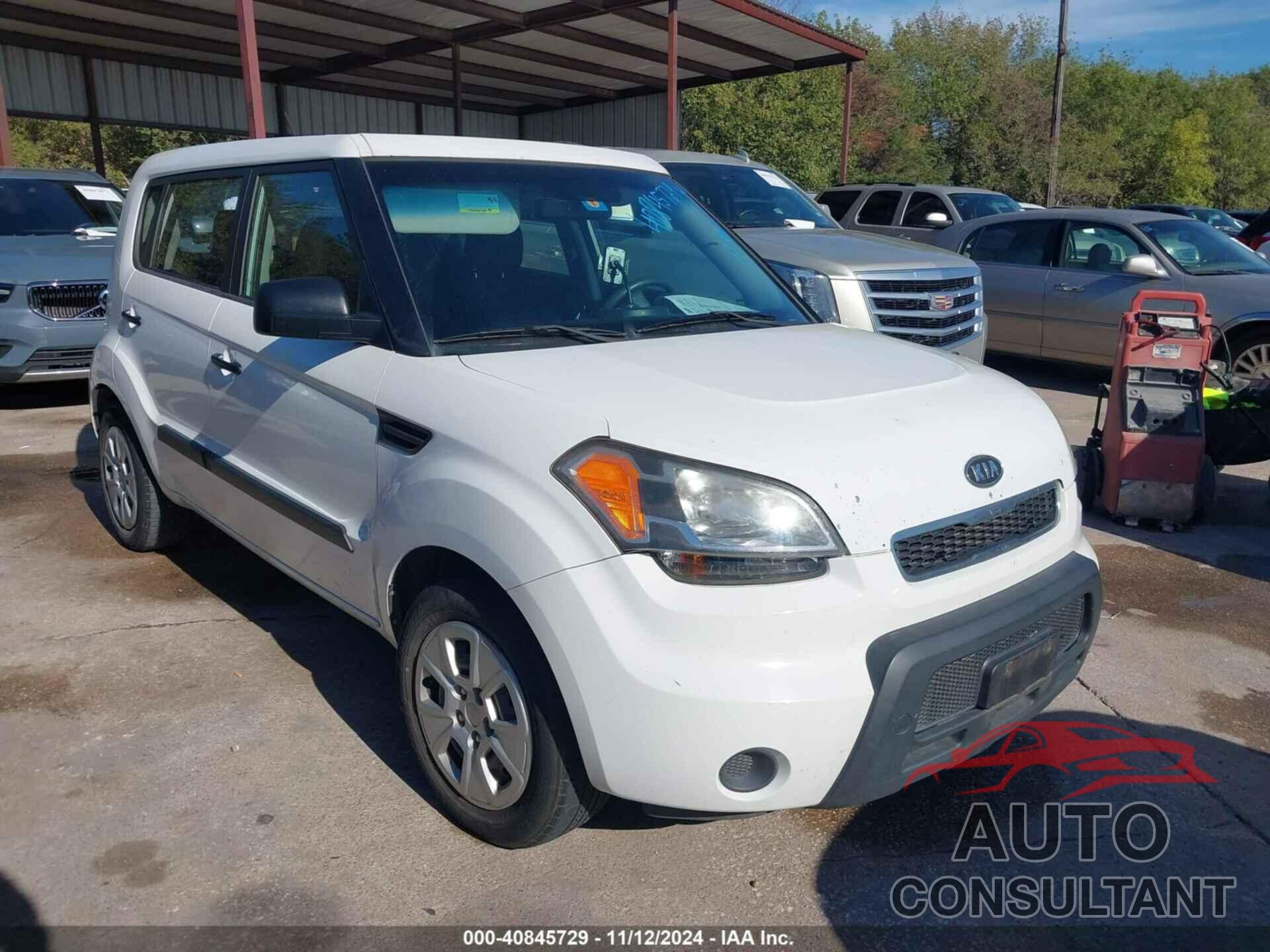 KIA SOUL 2011 - KNDJT2A11B7304611