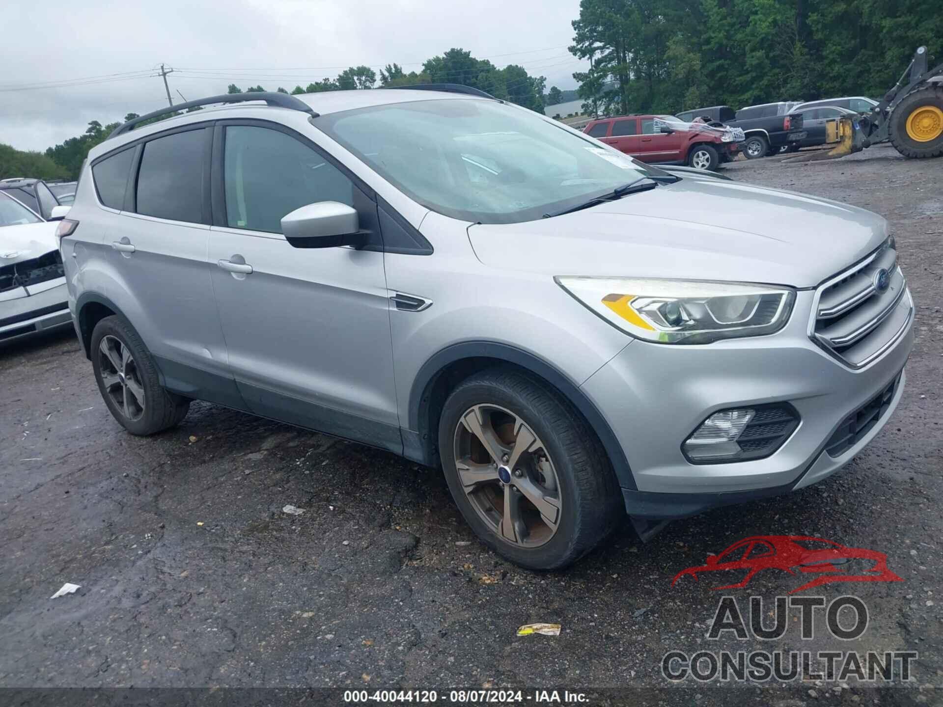 FORD ESCAPE 2017 - 1FMCU0GD8HUA08714