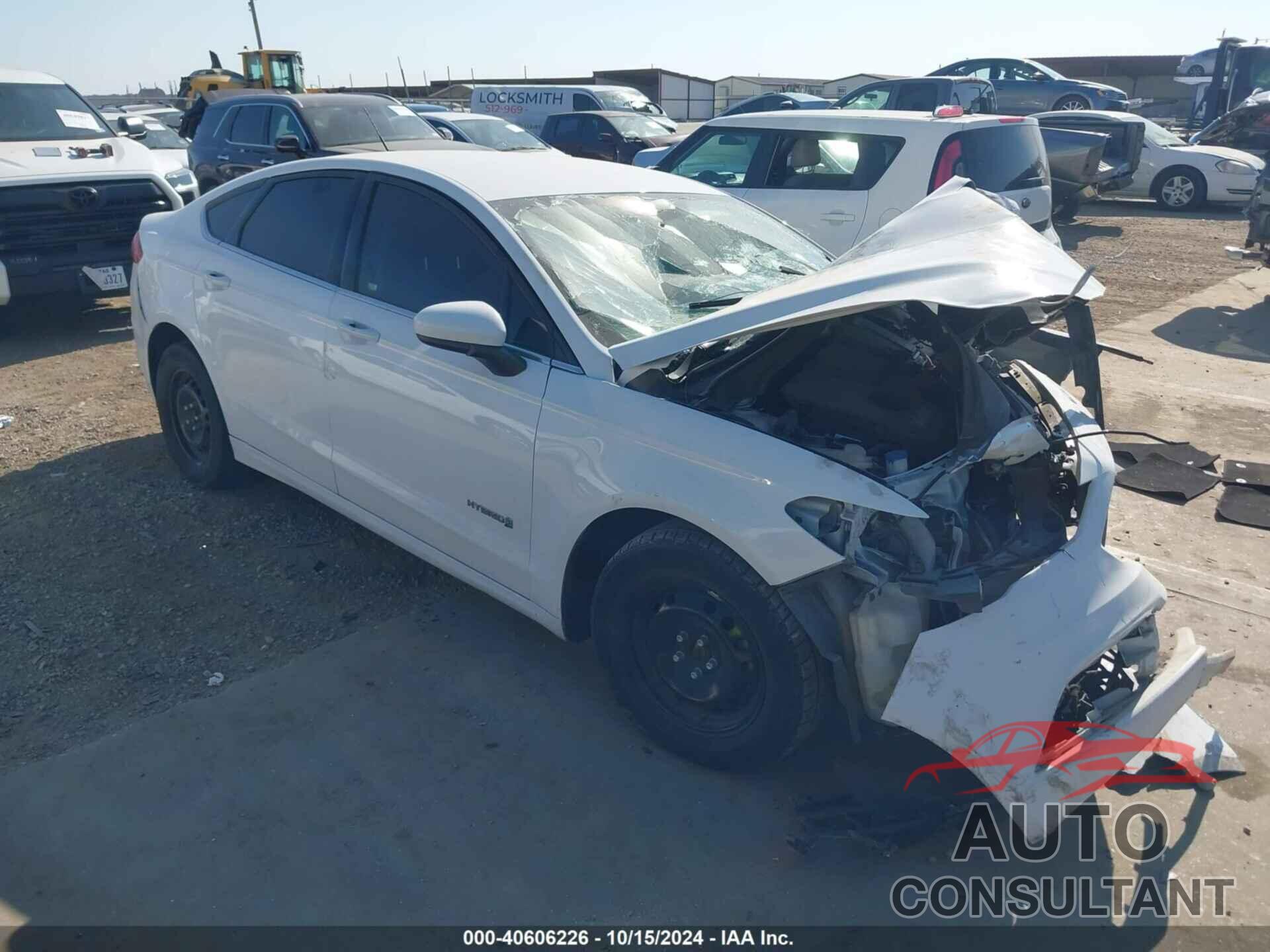 FORD FUSION HYBRID 2017 - 3FA6P0LUXHR323459