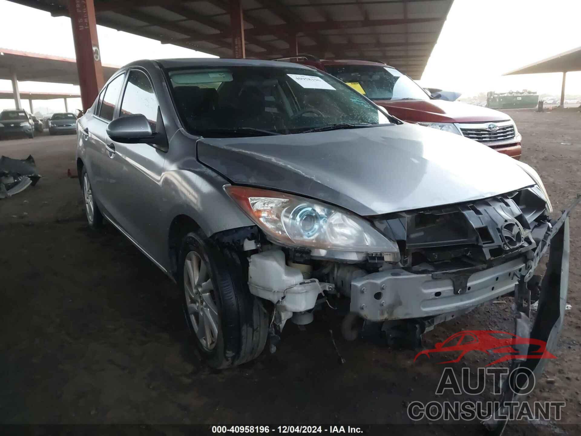 MAZDA MAZDA3 2012 - JM1BL1V85C1558588