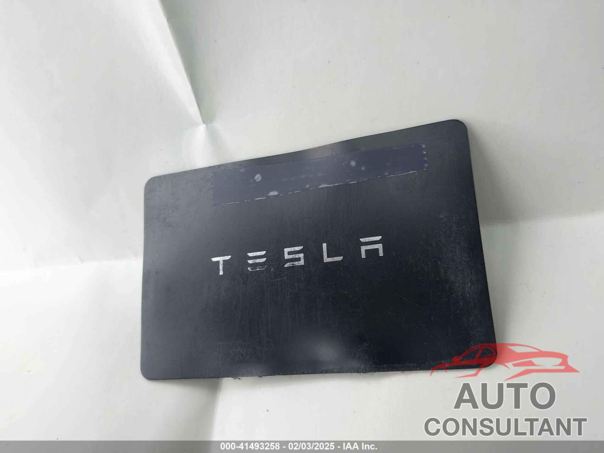 TESLA MODEL 3 2021 - 5YJ3E1EA9MF051204