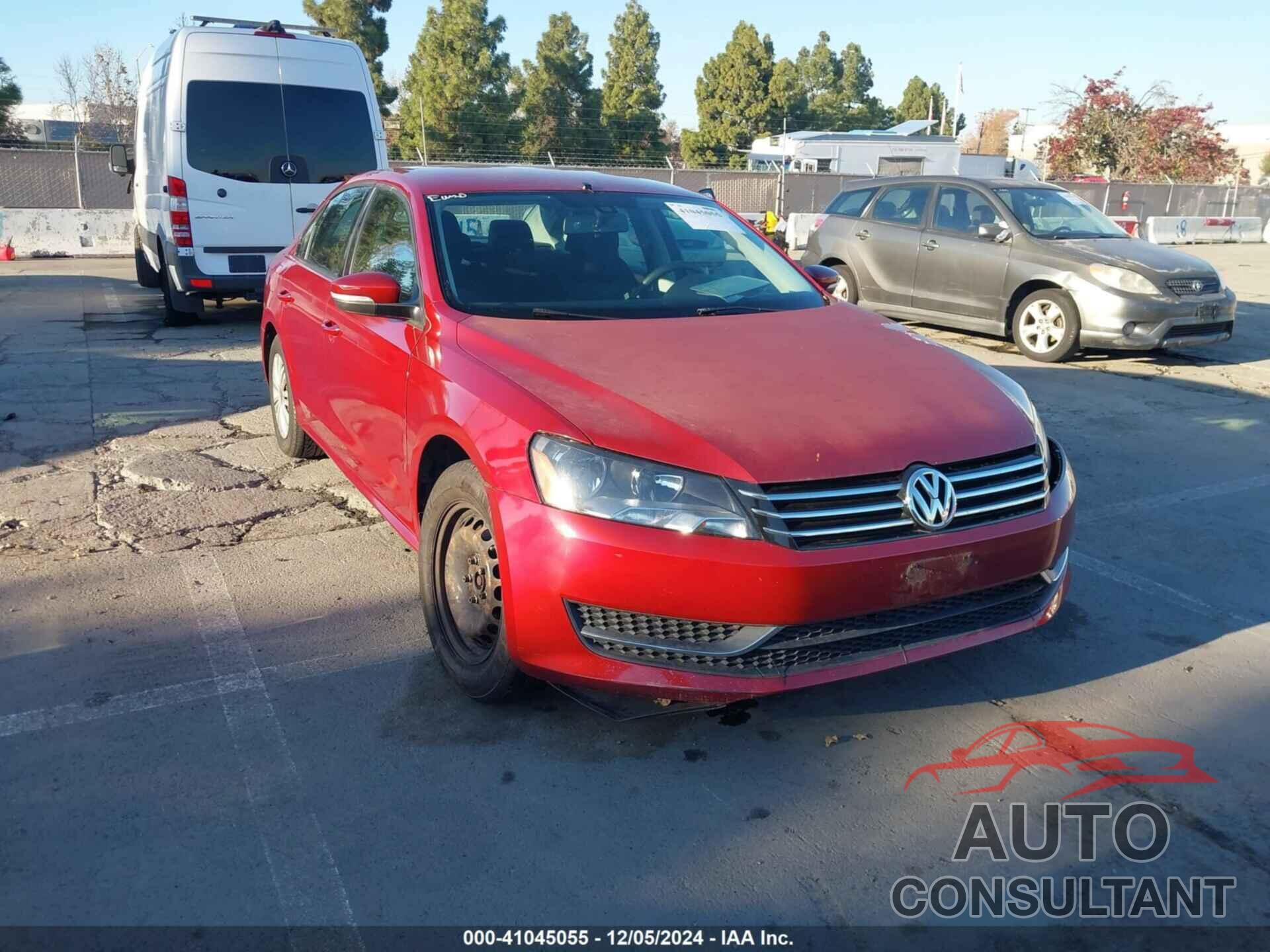 VOLKSWAGEN PASSAT 2015 - 1VWAT7A36FC077487