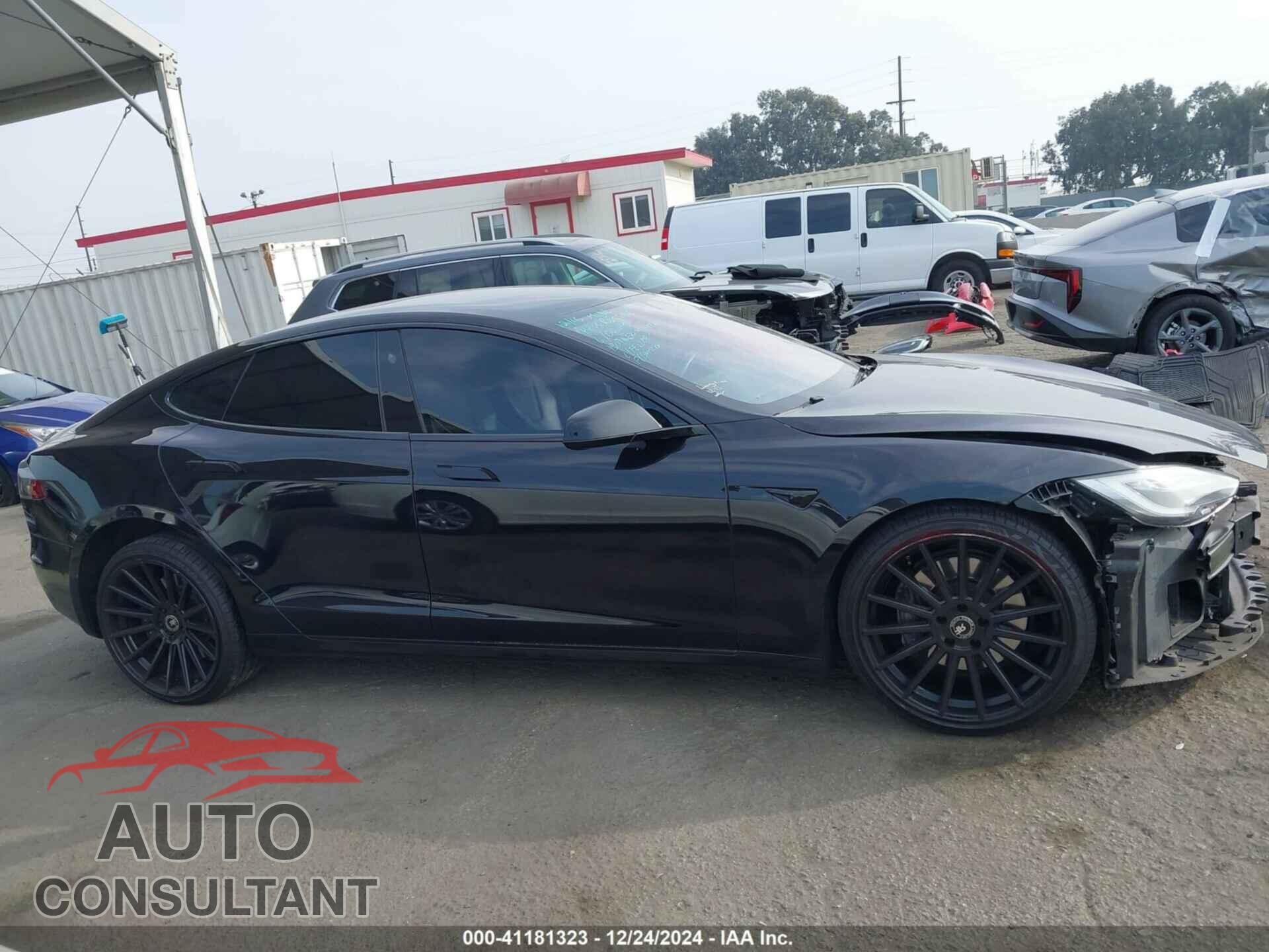TESLA MODEL S 2017 - 5YJSA1E1XHF217629
