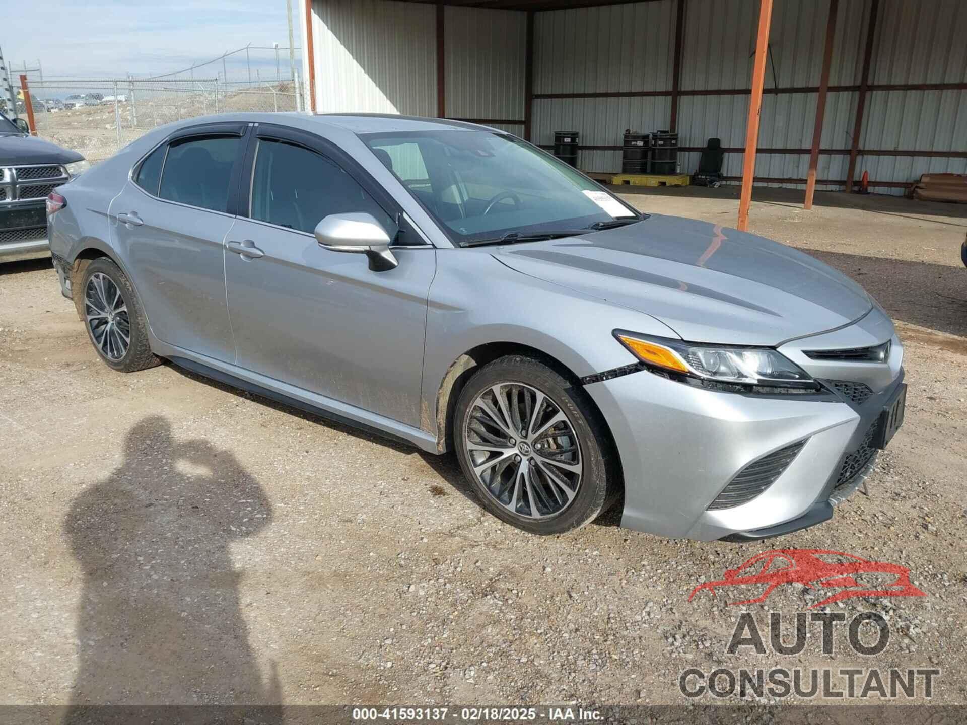 TOYOTA CAMRY 2020 - 4T1M11AK2LU869485