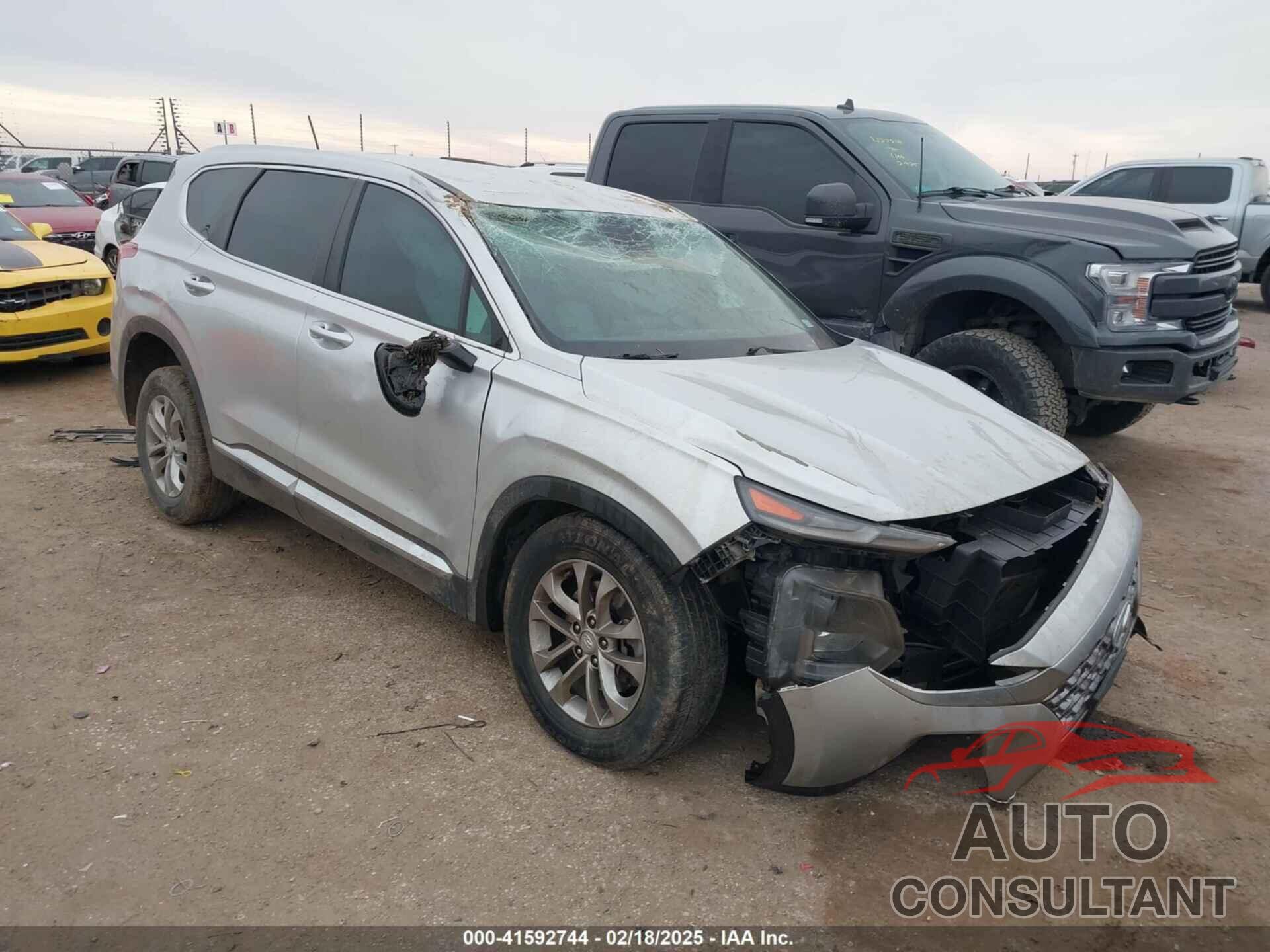 HYUNDAI SANTA FE 2019 - 5NMS23AD4KH034838