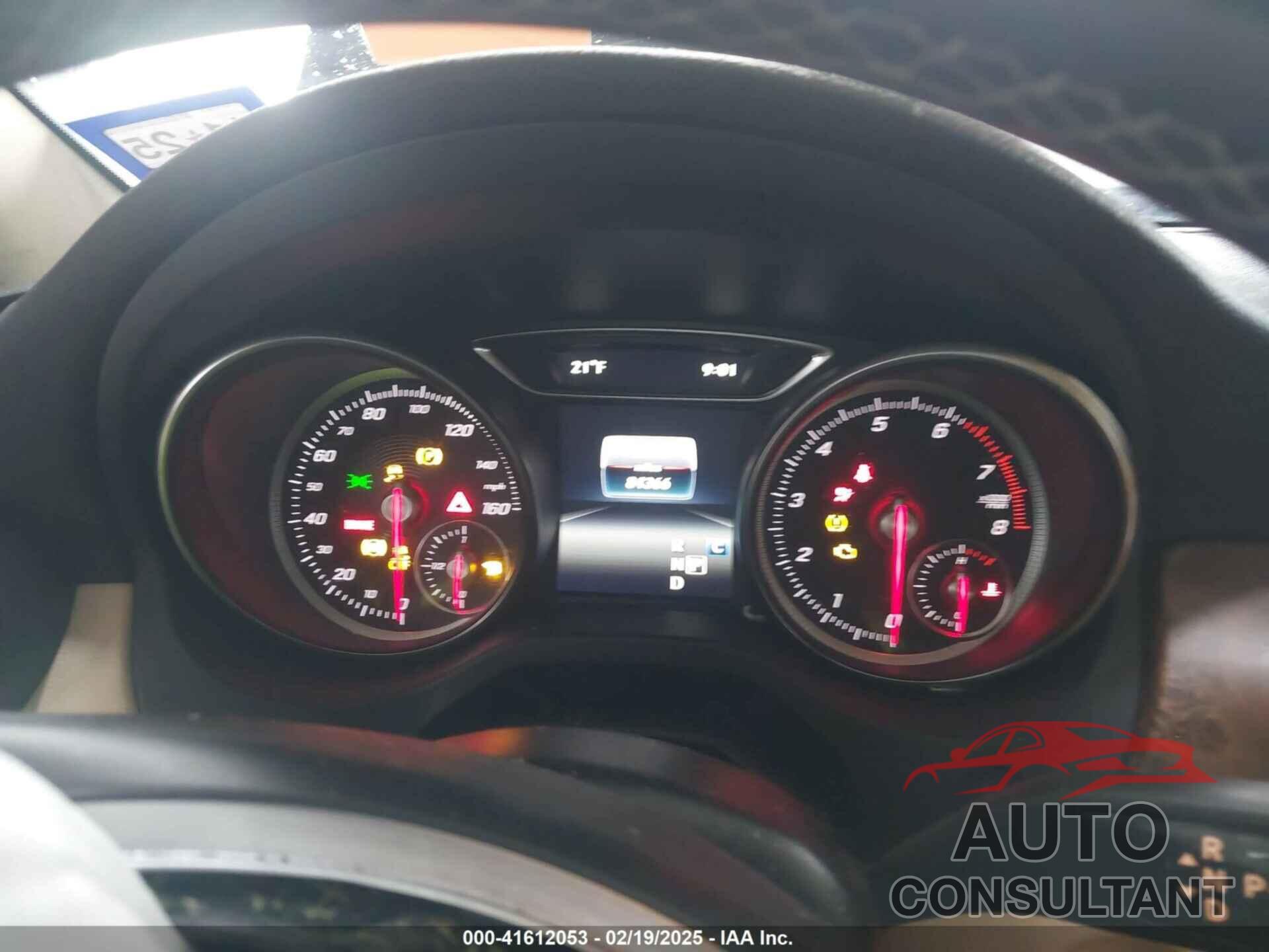 MERCEDES-BENZ GLA 250 2019 - WDCTG4GB8KJ542722
