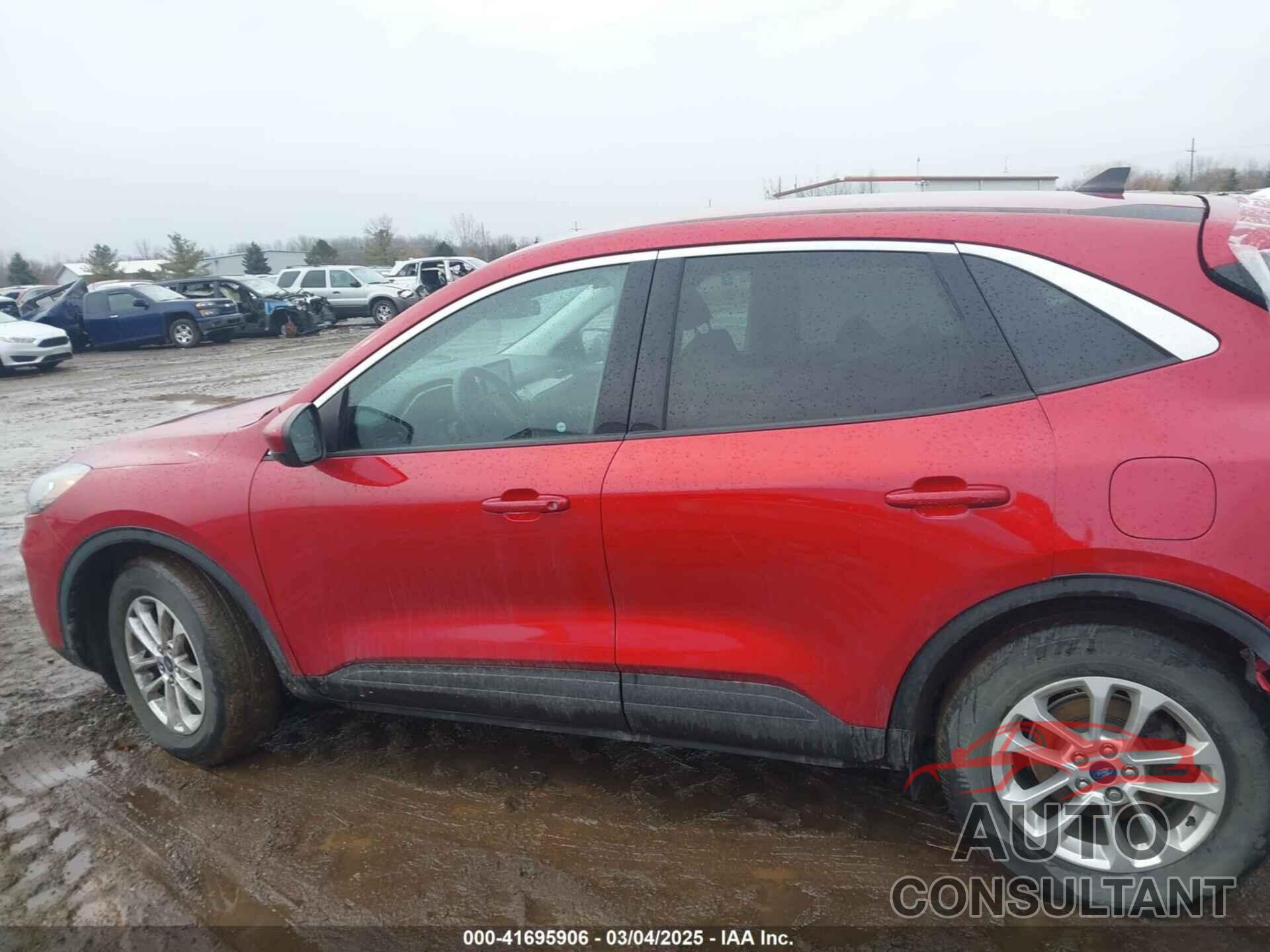 FORD ESCAPE 2021 - 1FMCU9G68MUA06185