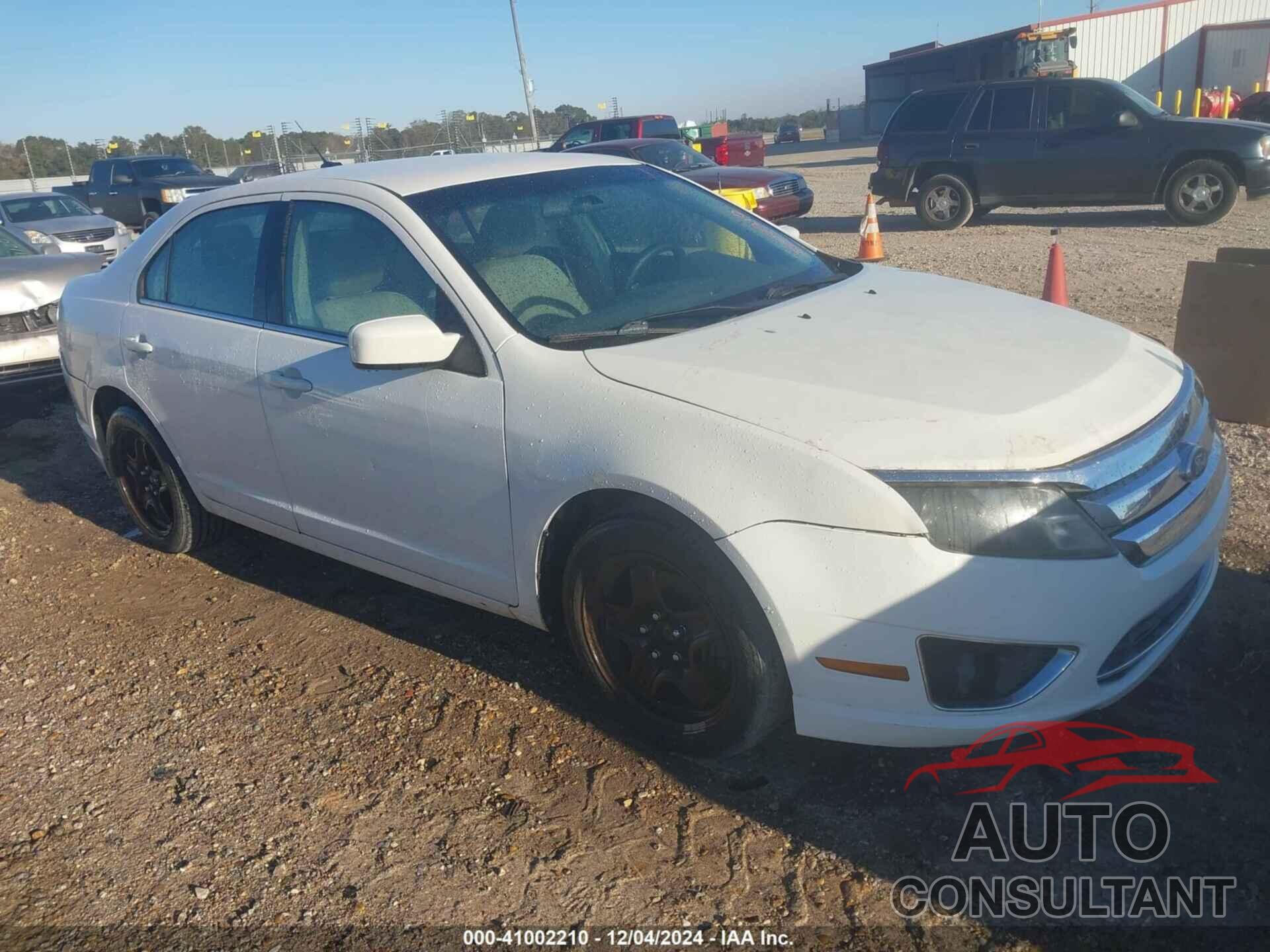 FORD FUSION 2011 - 3FAHP0HAXBR123132