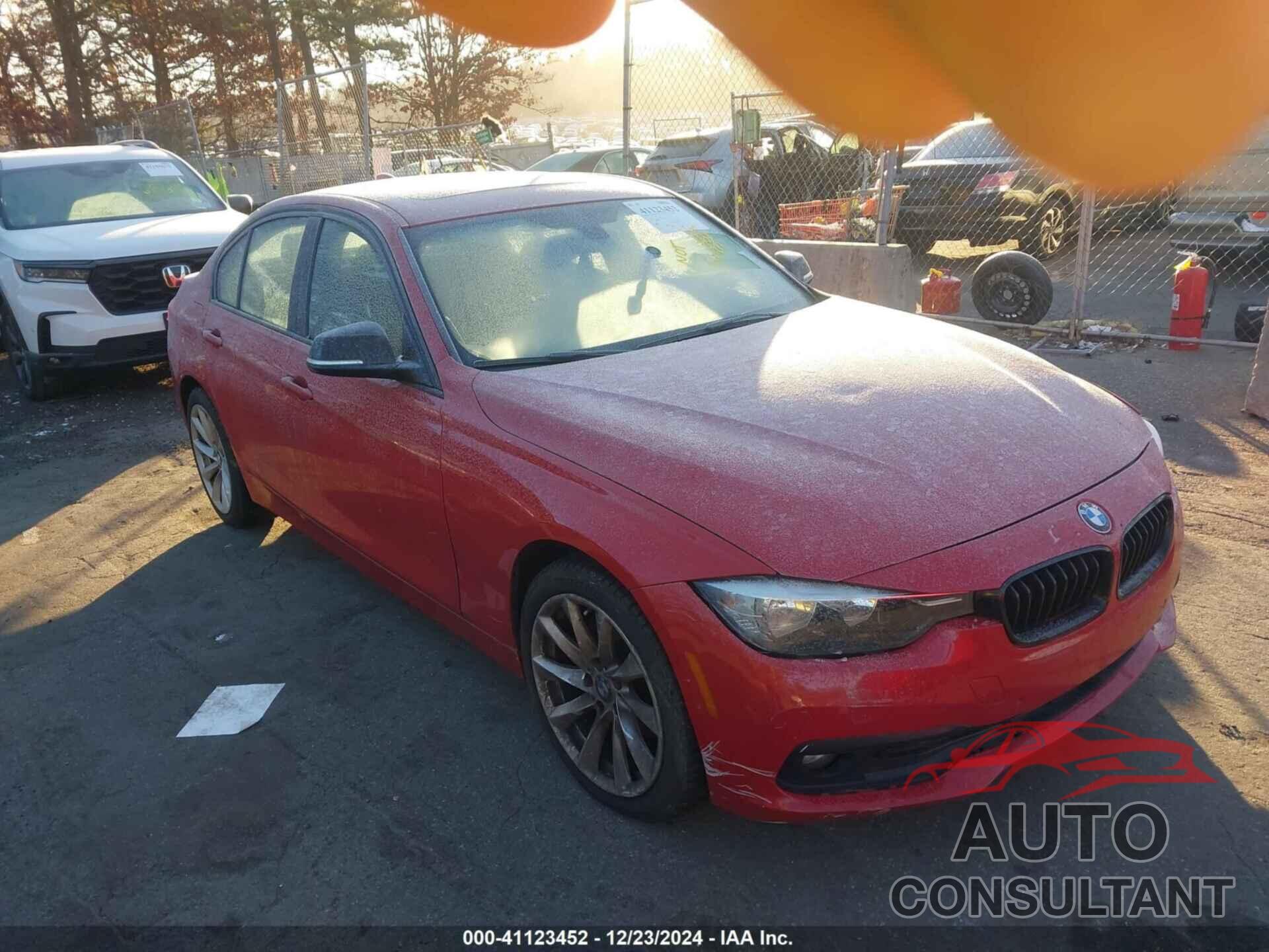 BMW 320 2017 - WBA8E5G57HNU22281