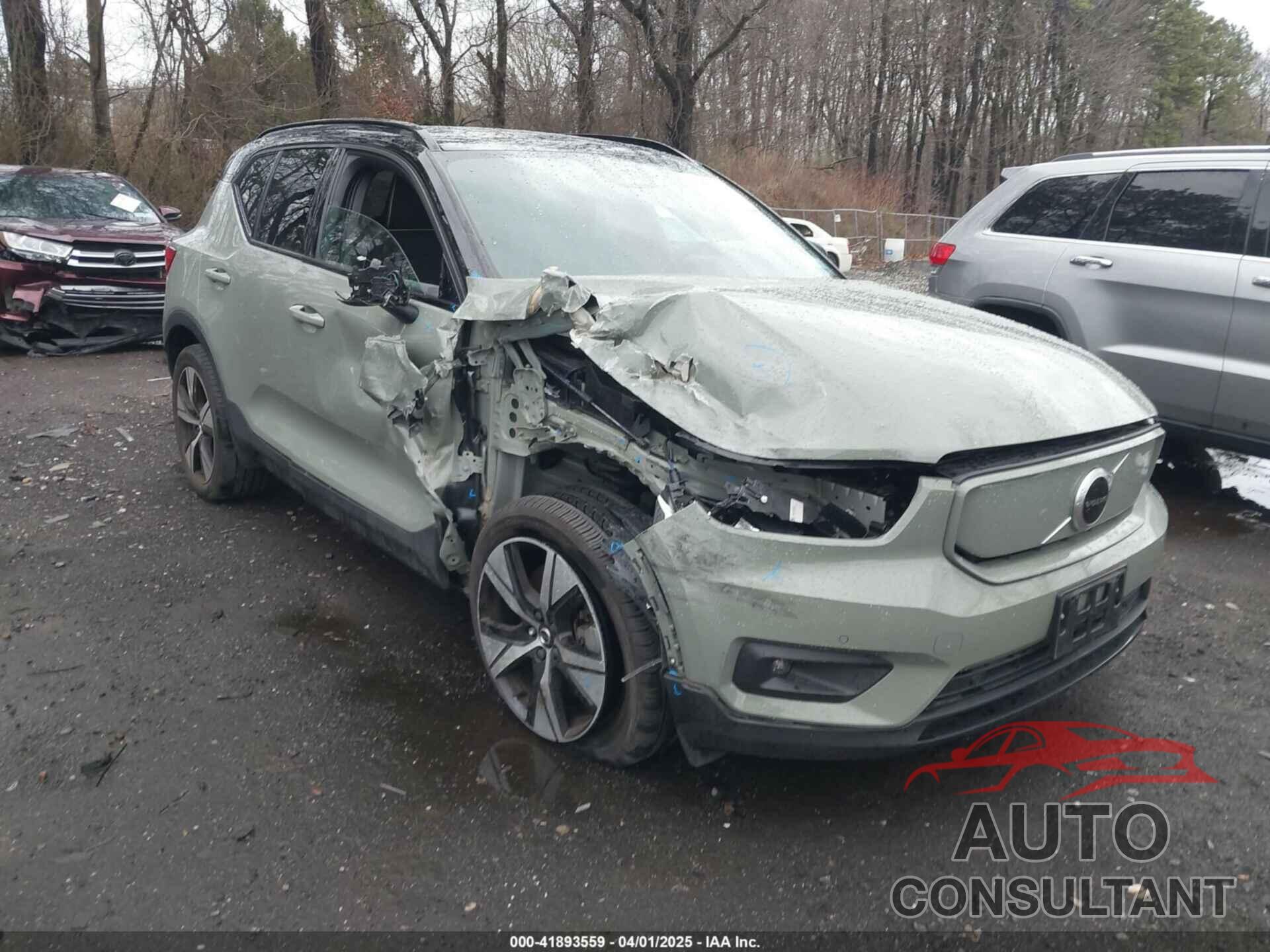 VOLVO XC40 RECHARGE PURE ELECTRIC 2021 - YV4ED3UR4M2525316