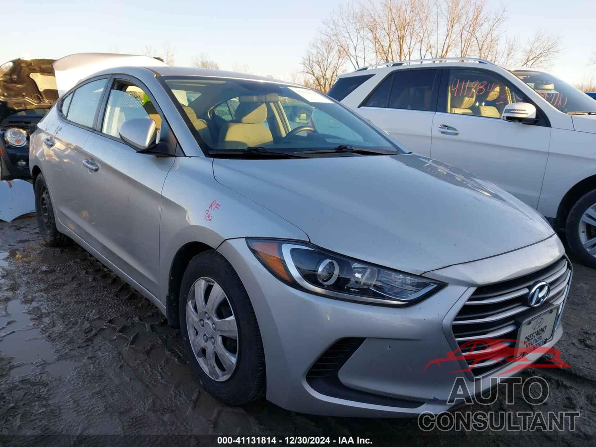 HYUNDAI ELANTRA 2018 - 5NPD74LF8JH355314