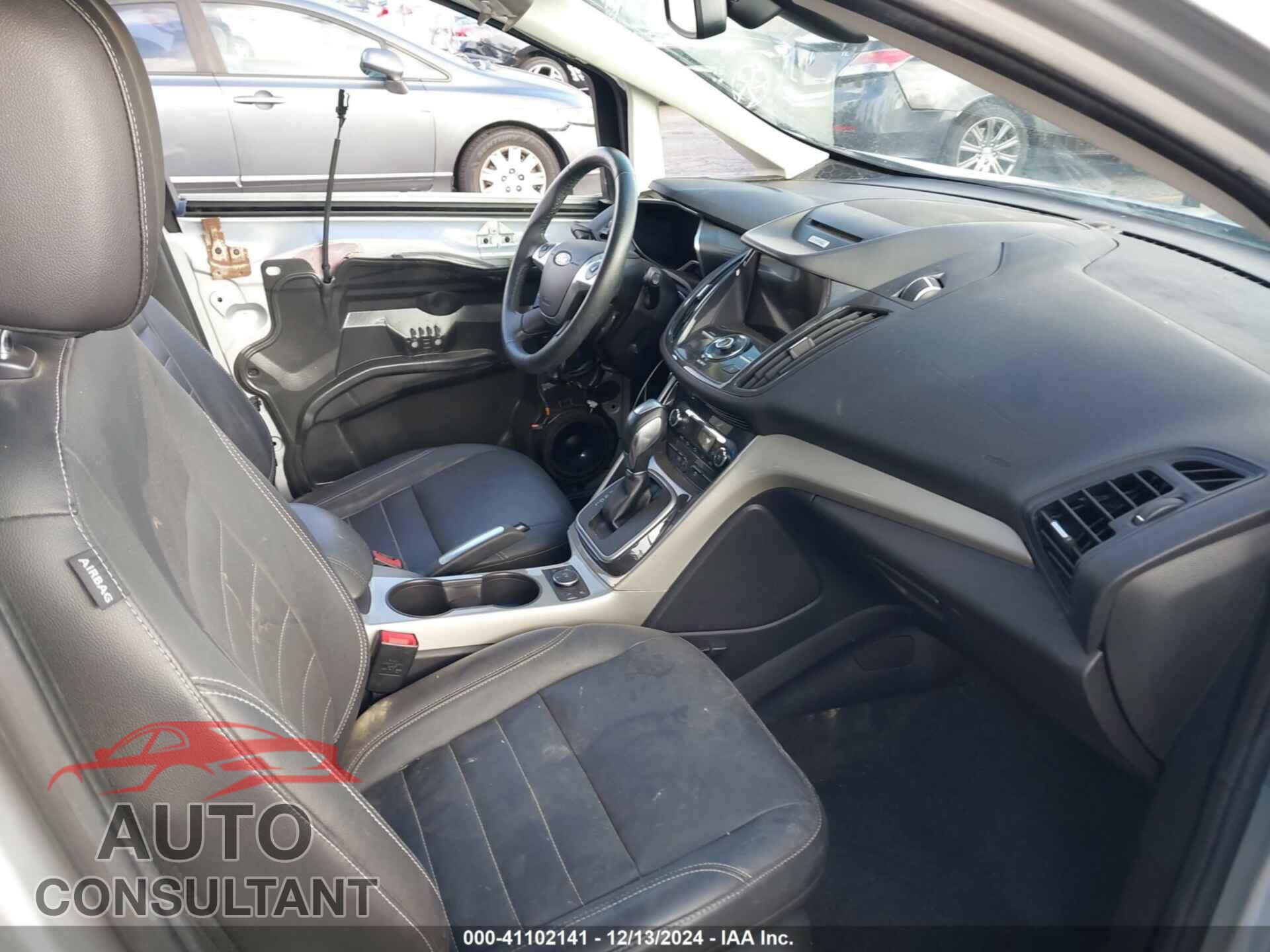 FORD C-MAX ENERGI 2016 - 1FADP5CU0GL117715