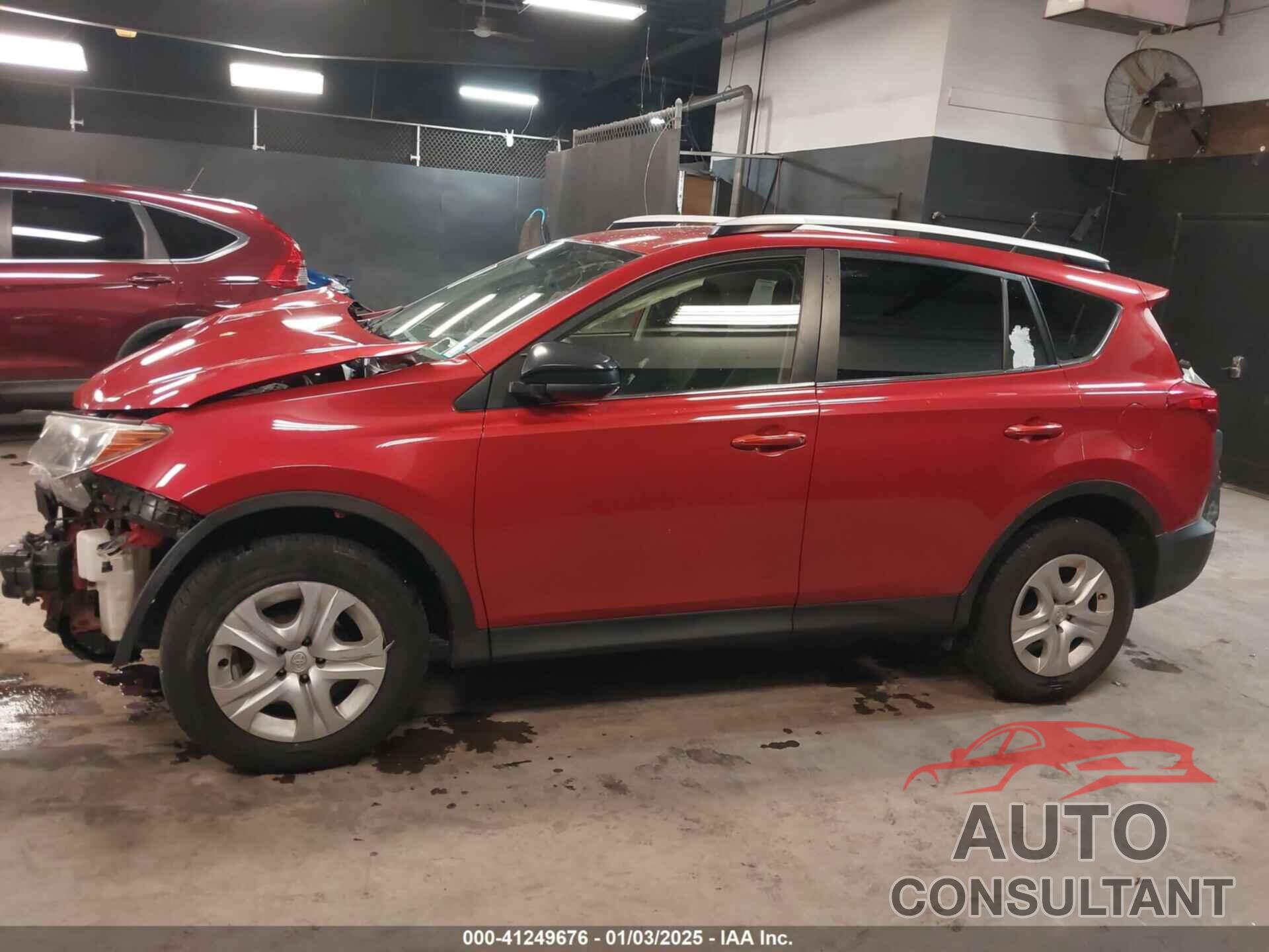 TOYOTA RAV4 2015 - JTMBFREV8FJ018958