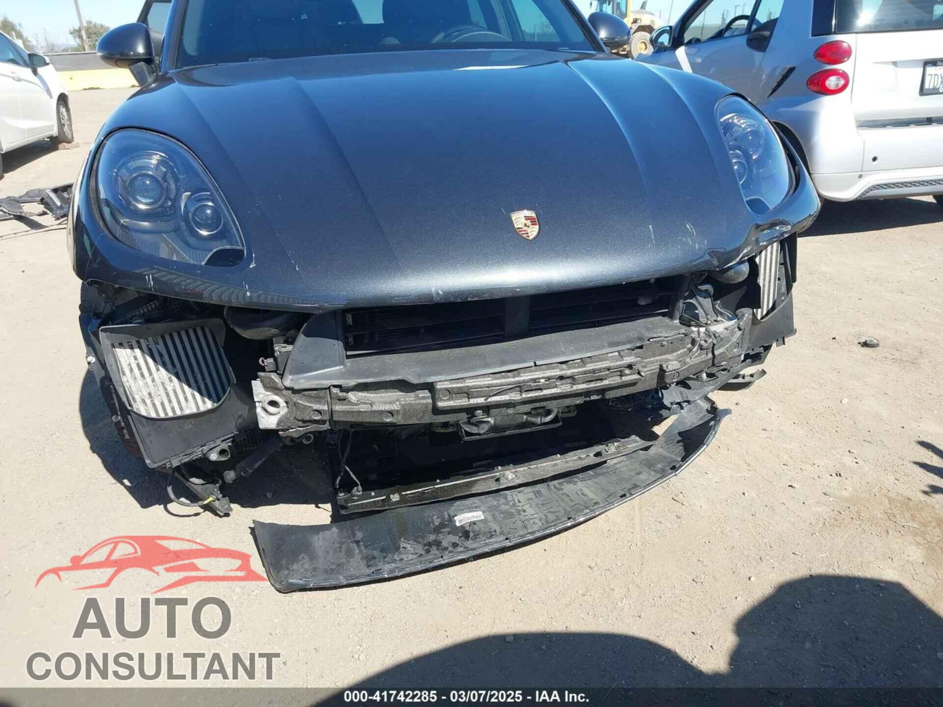 PORSCHE MACAN 2017 - WP1AG2A59HLB51272