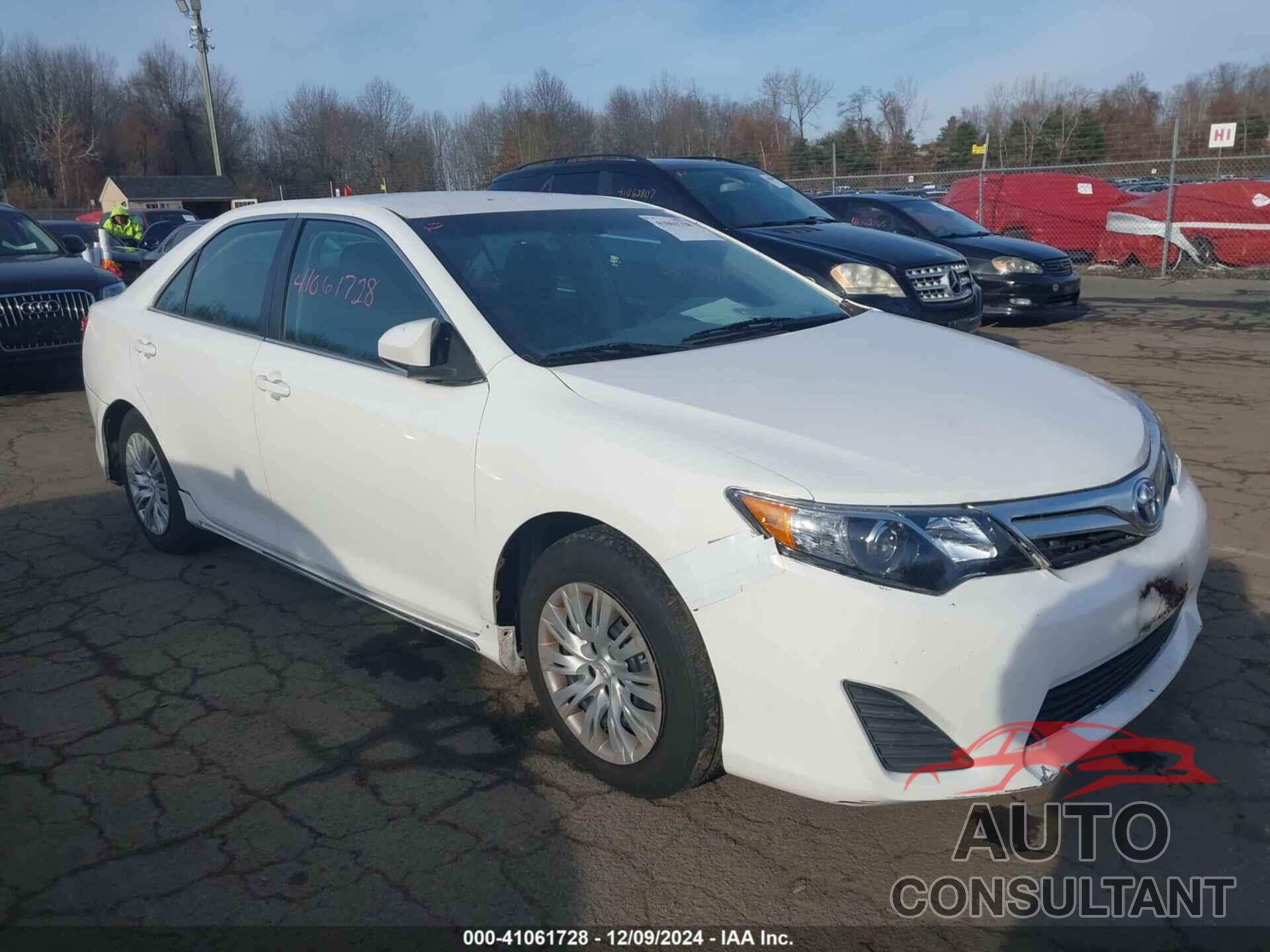 TOYOTA CAMRY HYBRID 2014 - 4T1BD1FK5EU100232