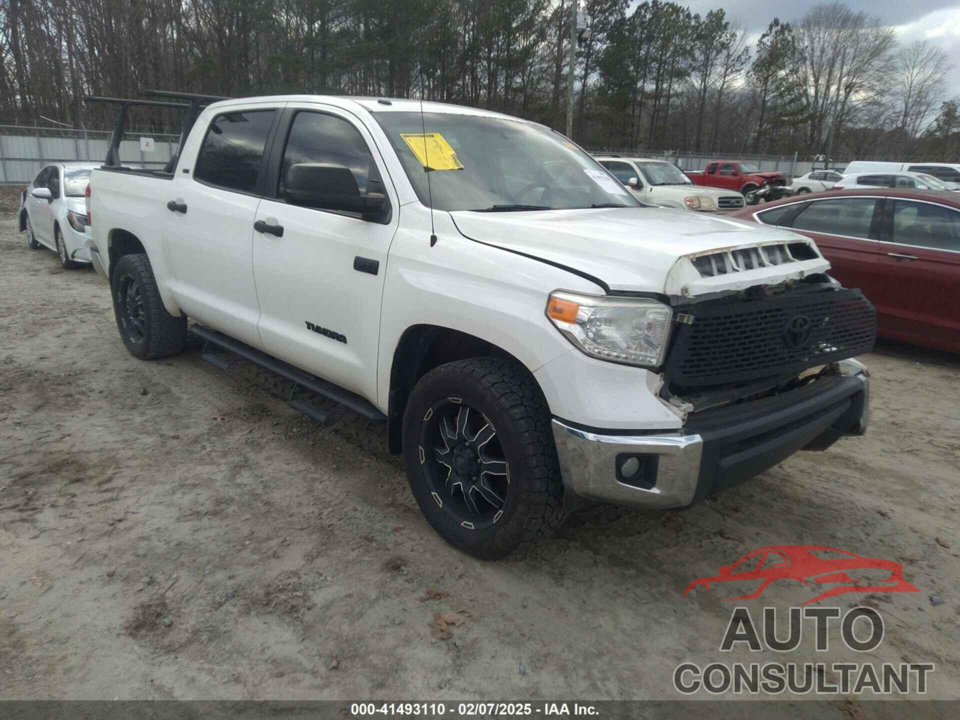 TOYOTA TUNDRA 2017 - 5TFDW5F18HX633796