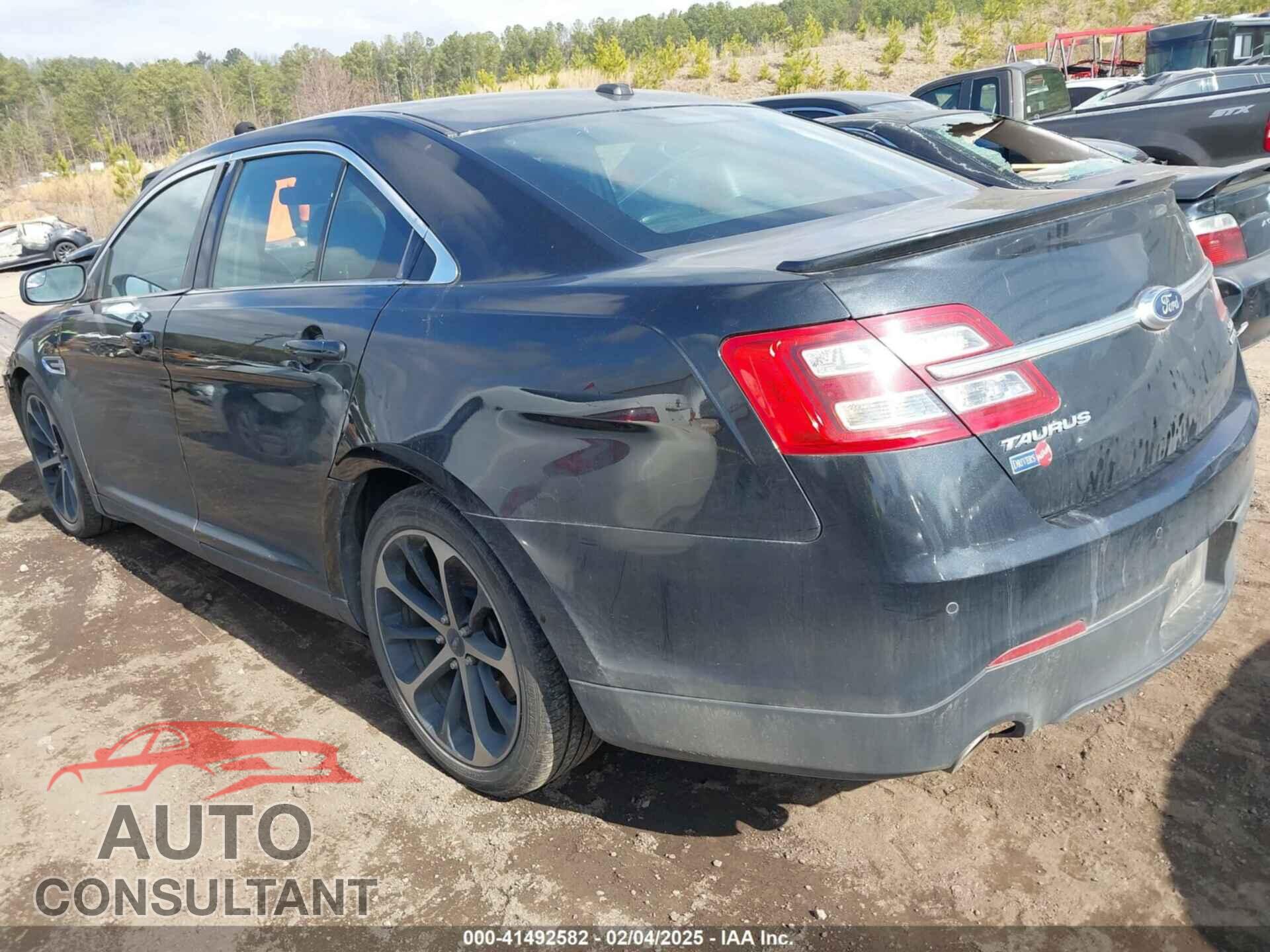 FORD TAURUS 2014 - 1FAHP2E81EG122928