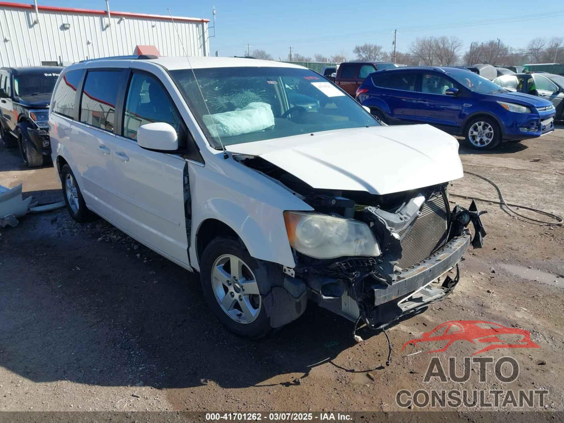 DODGE GRAND CARAVAN 2011 - 2D4RN5DG6BR724607