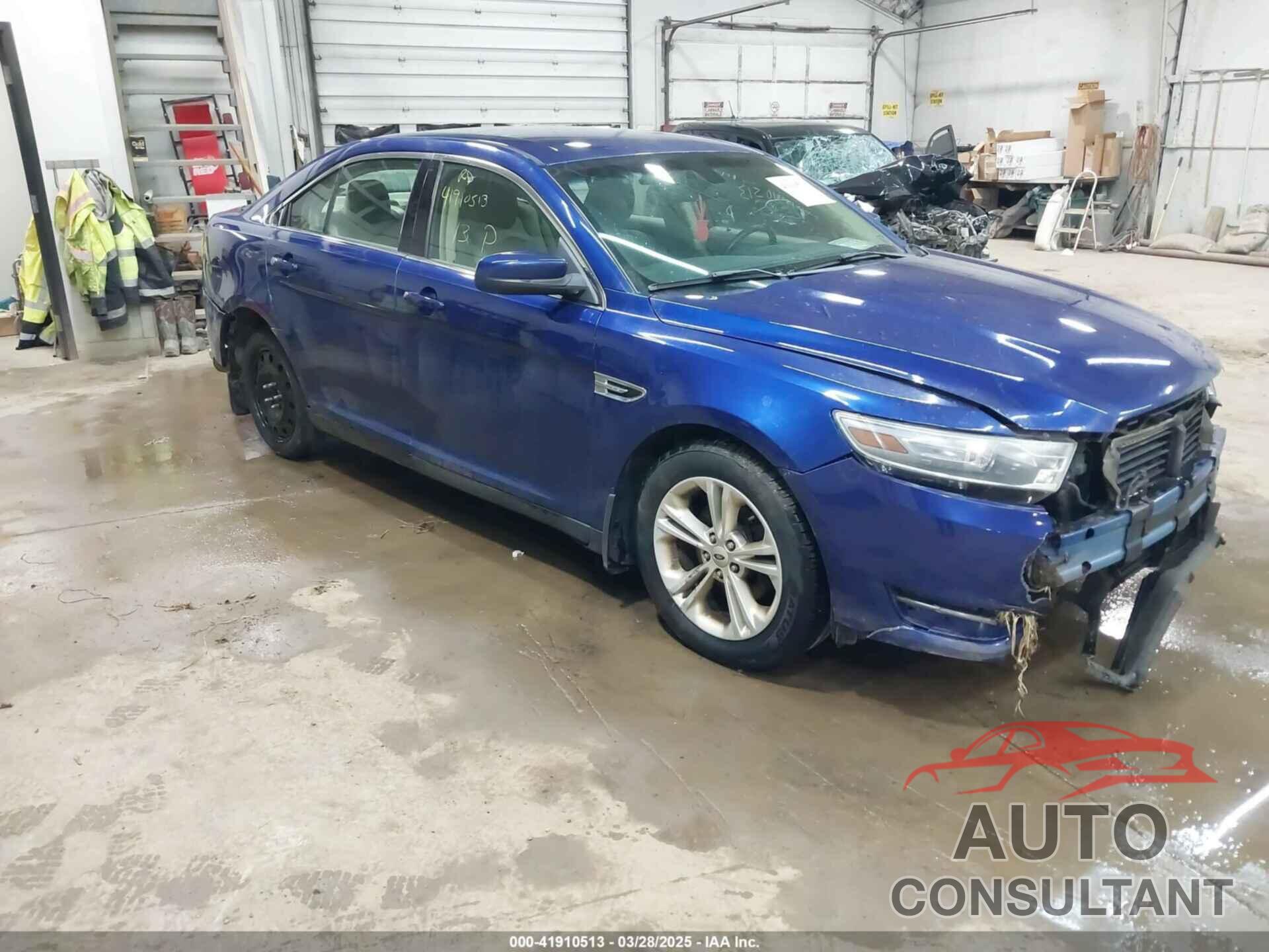 FORD TAURUS 2013 - 1FAHP2E82DG149828