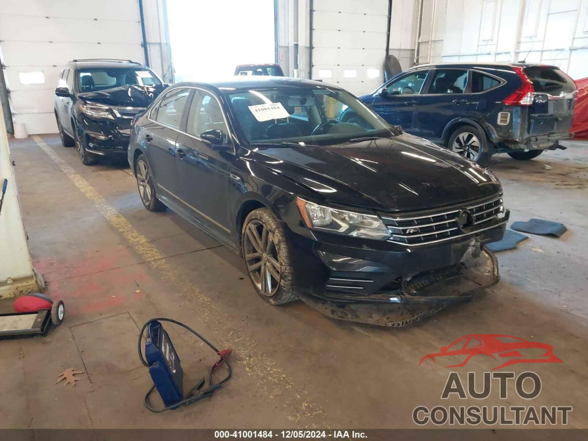 VOLKSWAGEN PASSAT 2017 - 1VWDT7A39HC046959