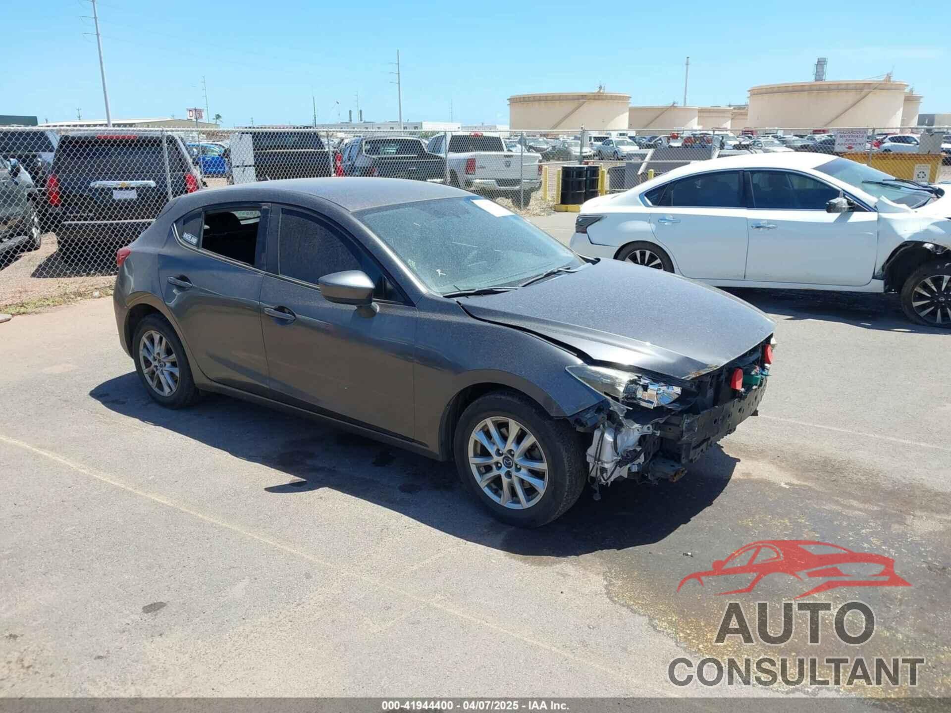 MAZDA MAZDA3 2017 - 3MZBN1K74HM150824