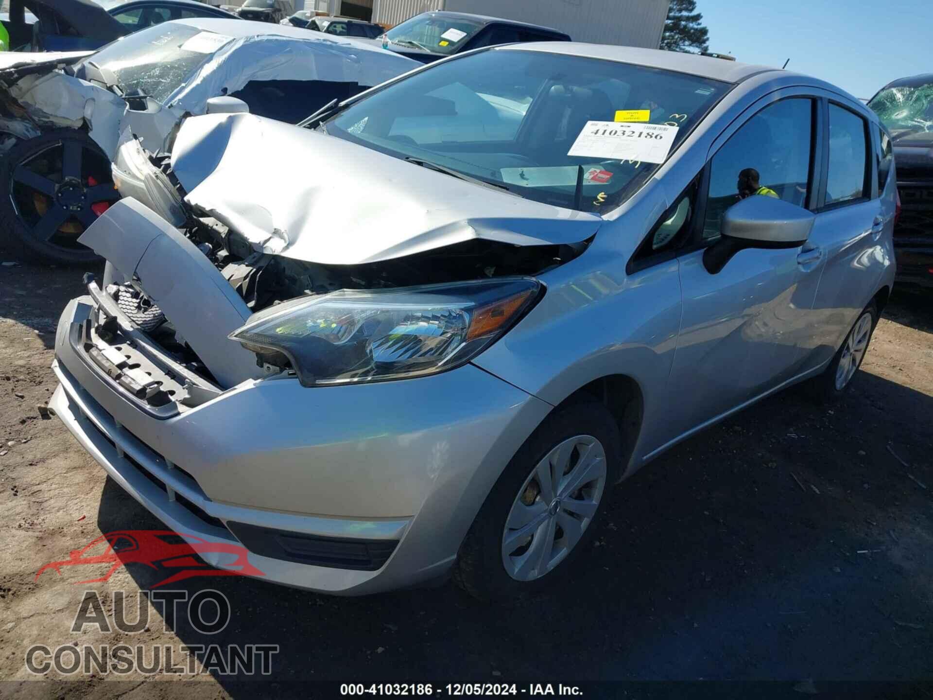 NISSAN VERSA NOTE 2017 - 3N1CE2CP3HL360903