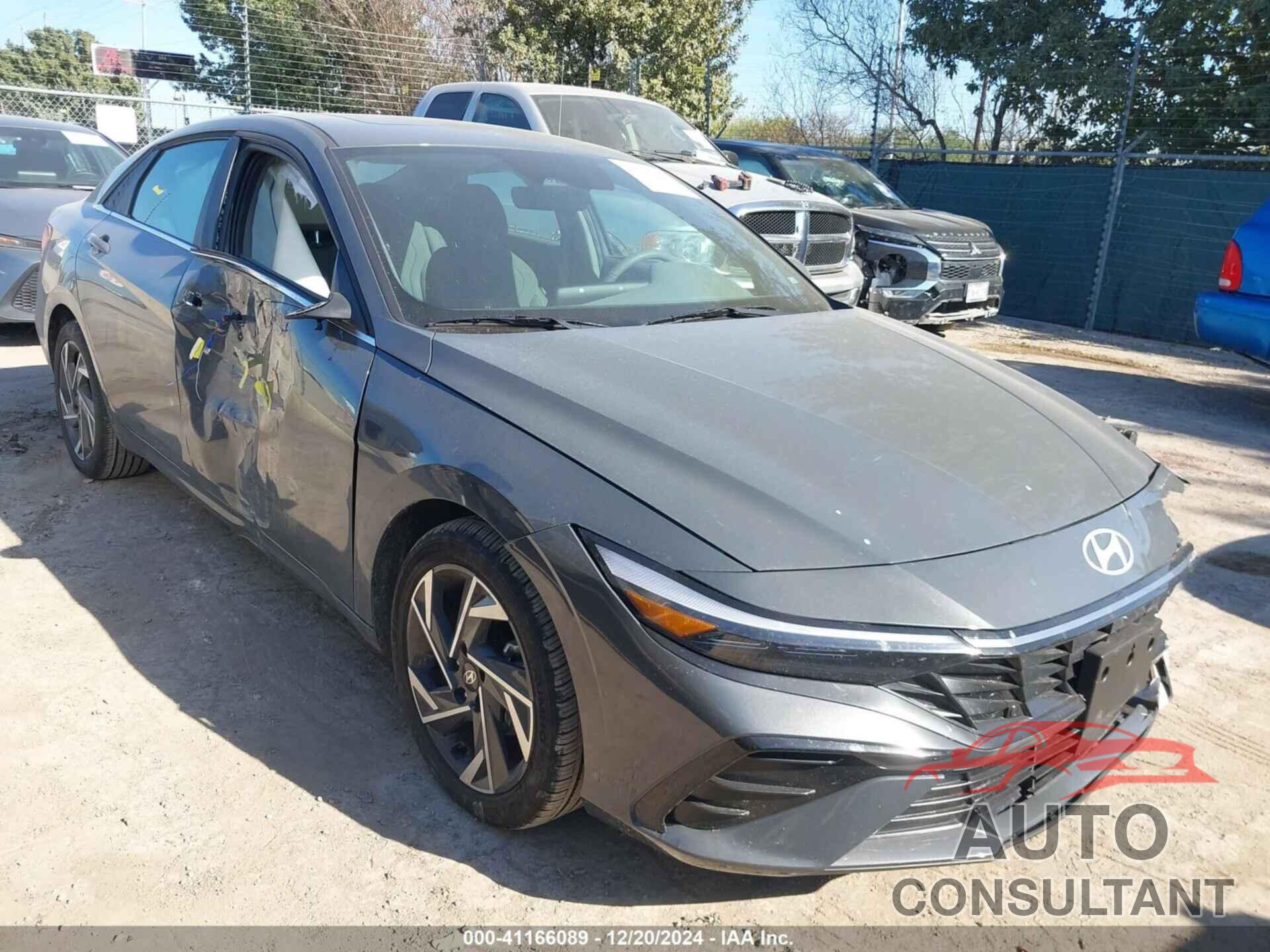 HYUNDAI ELANTRA 2025 - KMHLS4DG5SU879671