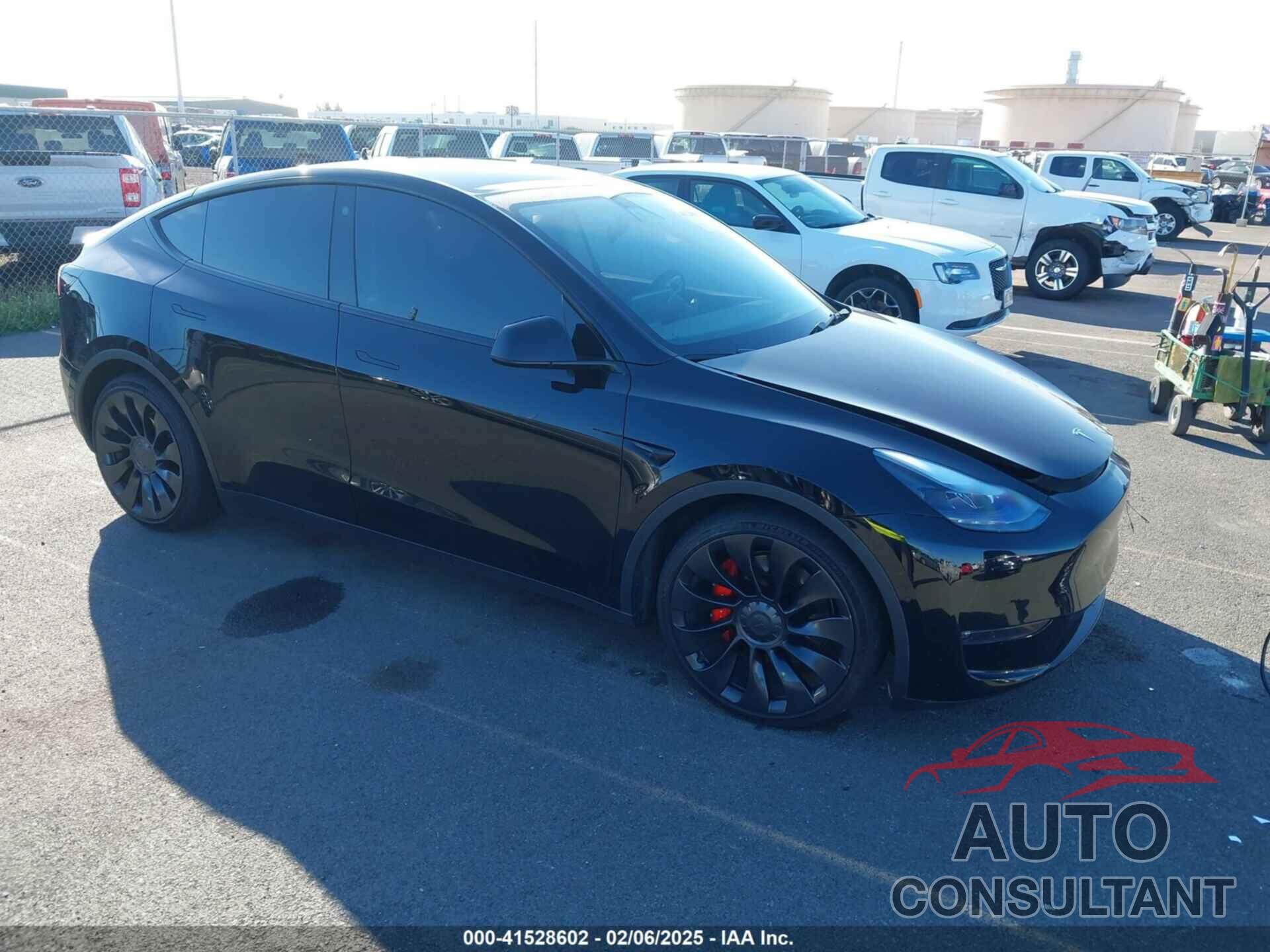 TESLA MODEL Y 2022 - 7SAYGDEF1NF453526