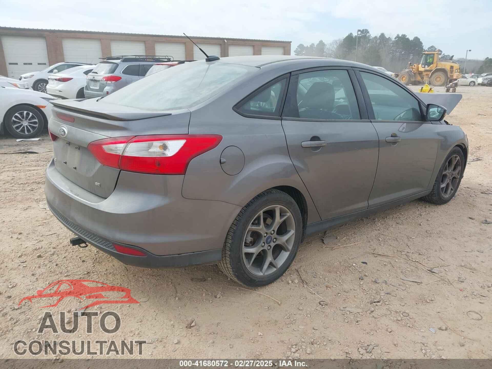FORD FOCUS 2014 - 1FADP3F27EL409552