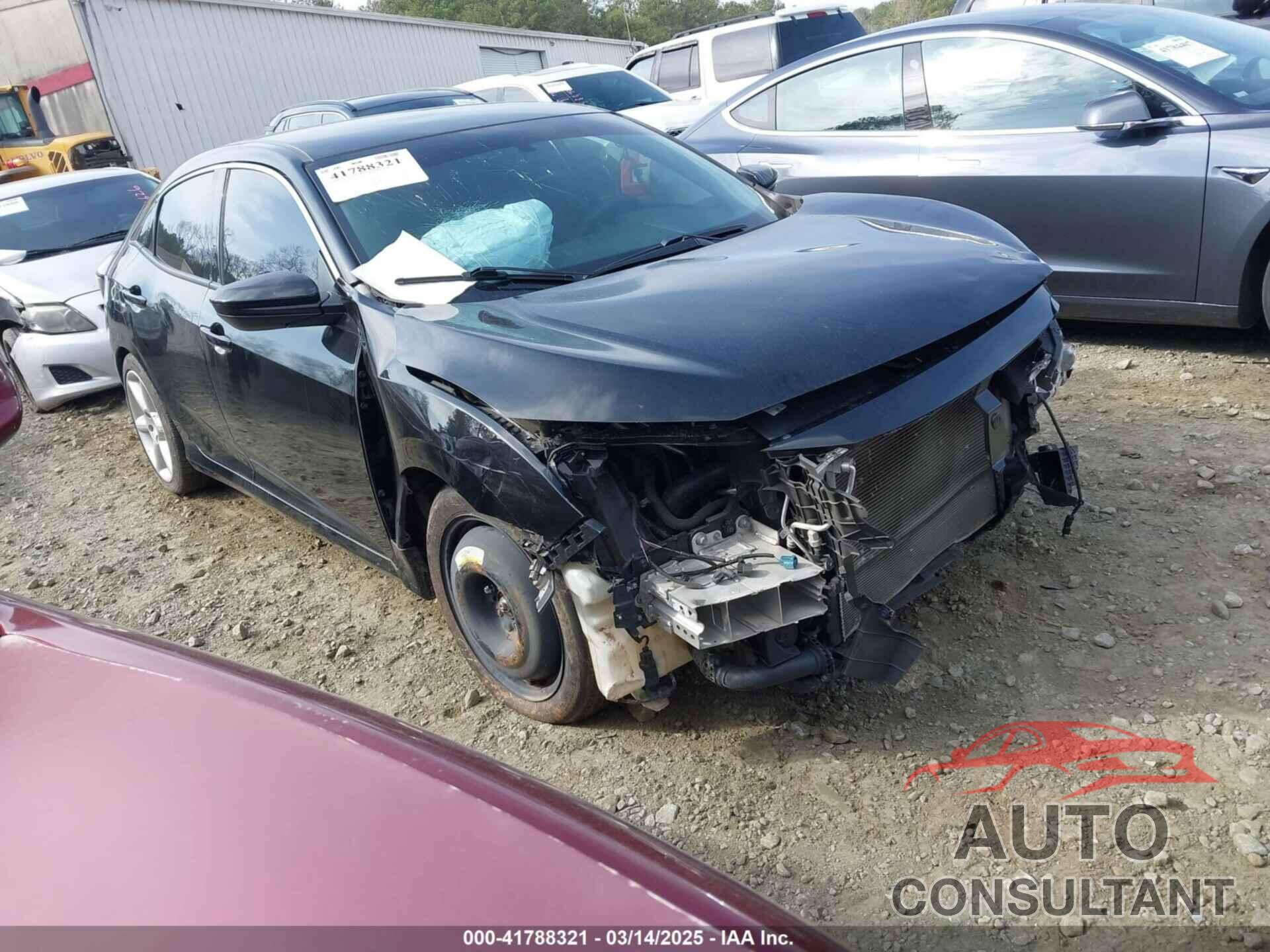 HONDA CIVIC 2018 - SHHFK7H28JU409092