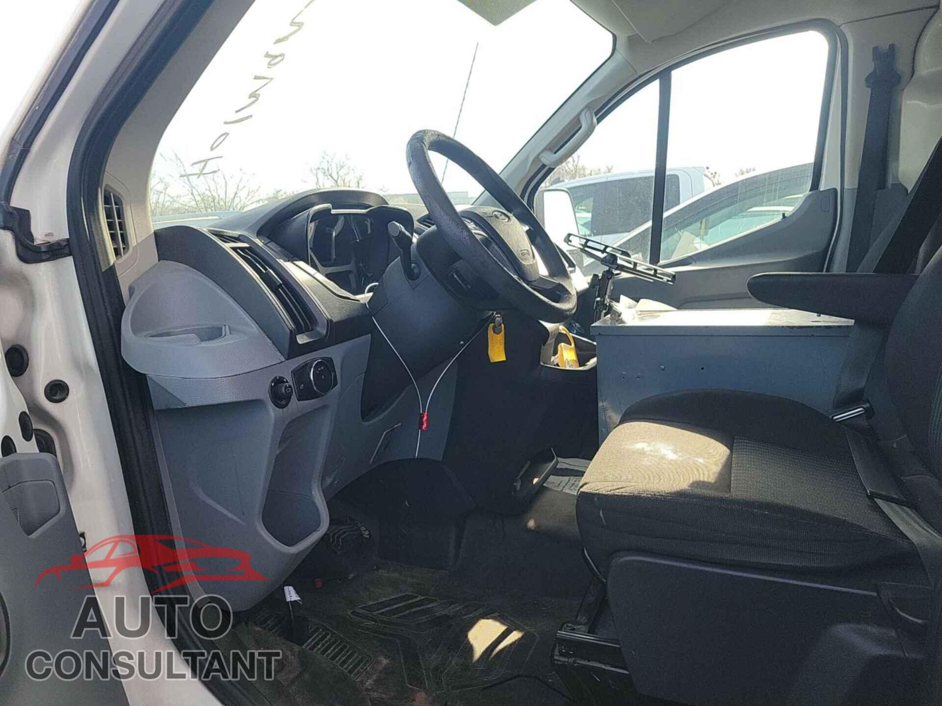 FORD TRANSIT 2015 - 1FTNR1ZM1FKA13991