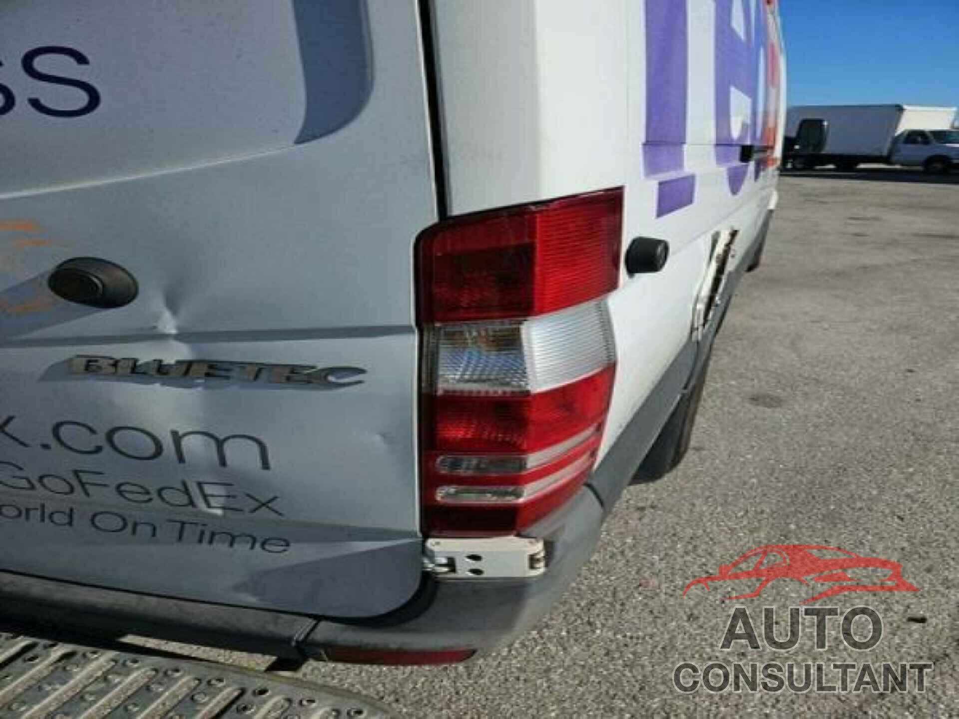 MERCEDES-BENZ SPRINTER 2011 - WD3PE8CB2B5599656