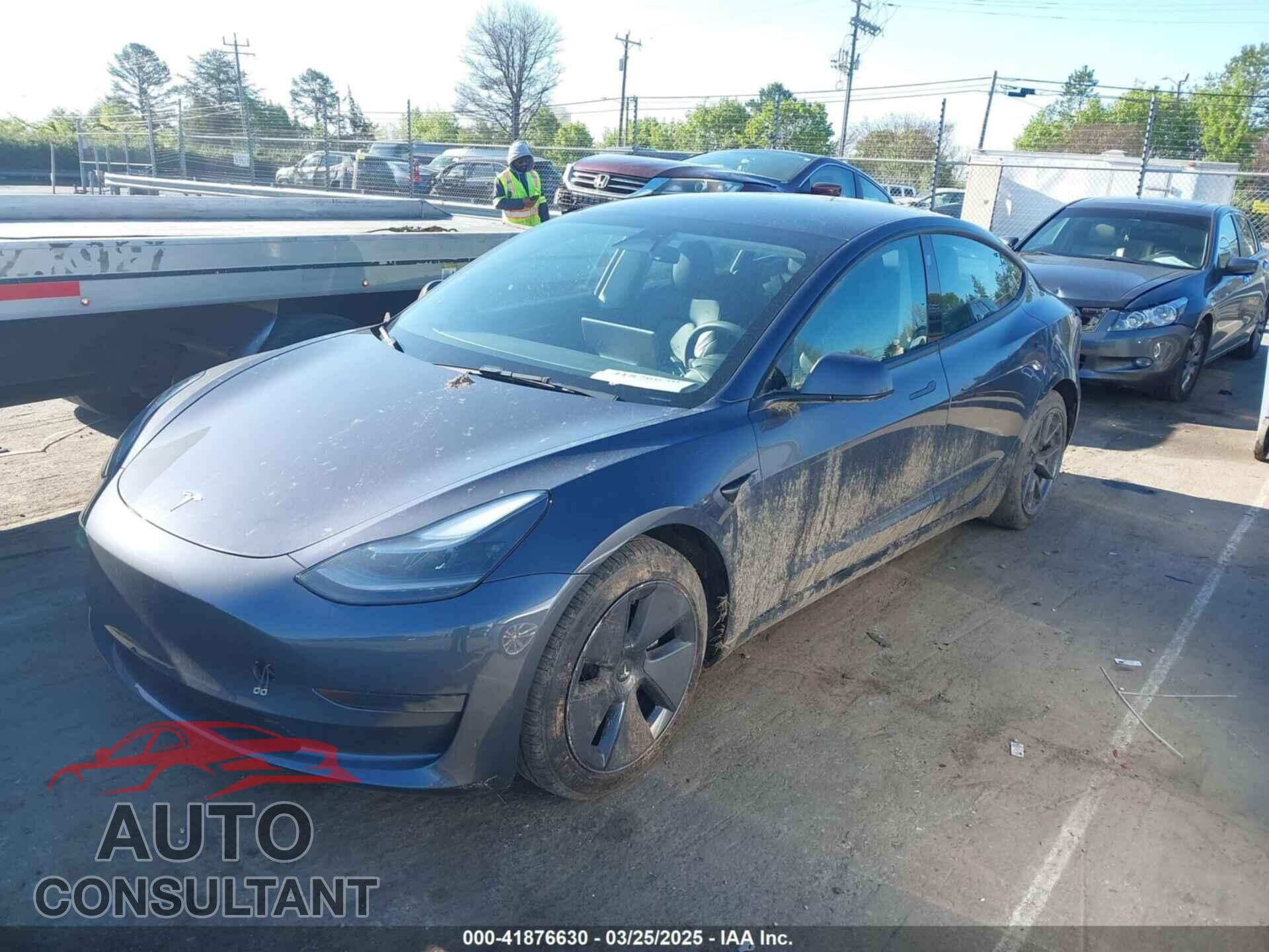 TESLA MODEL 3 2023 - 5YJ3E1EA3PF400619