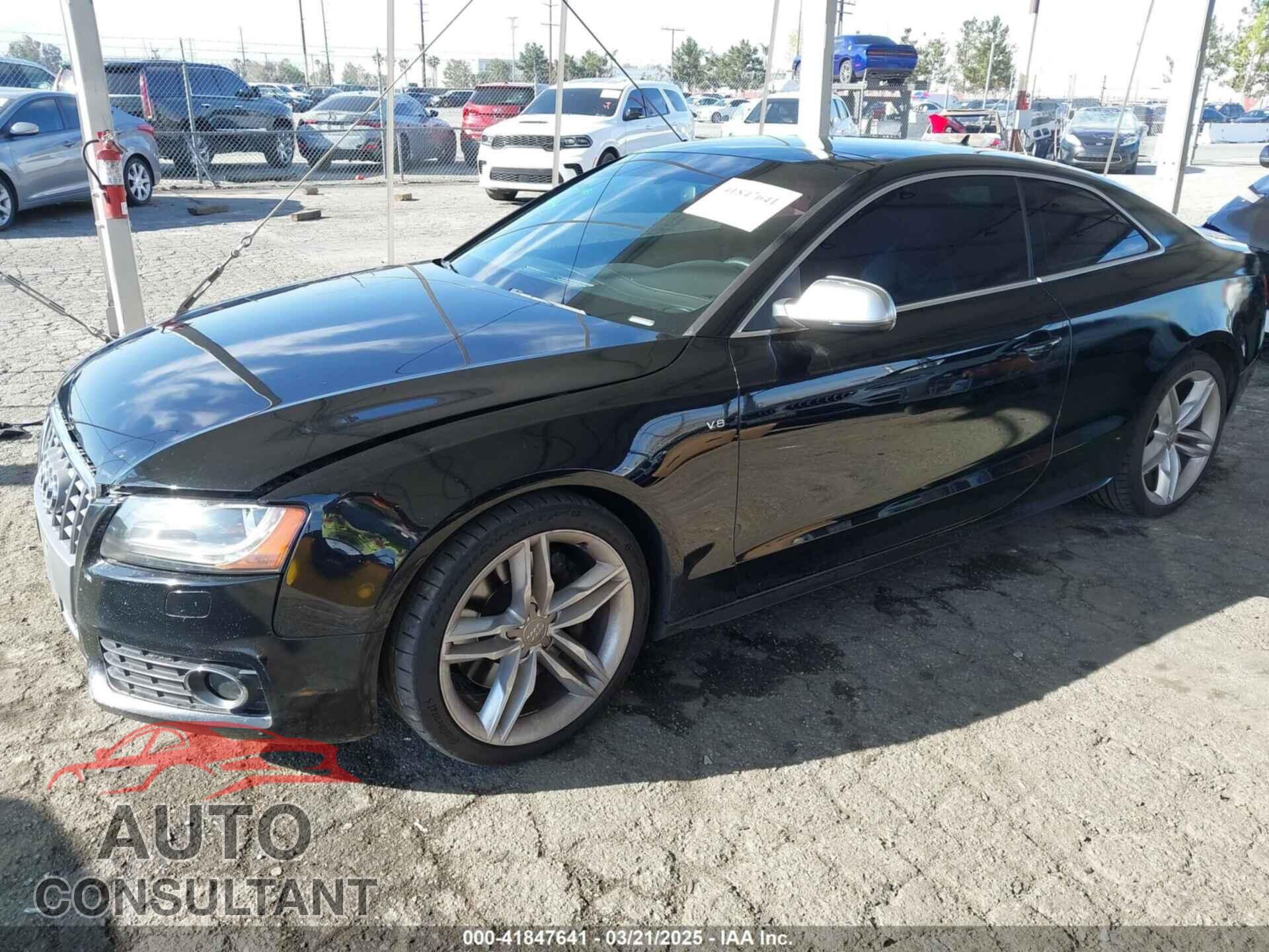 AUDI S5 2012 - WAUVVAFR3CA012447